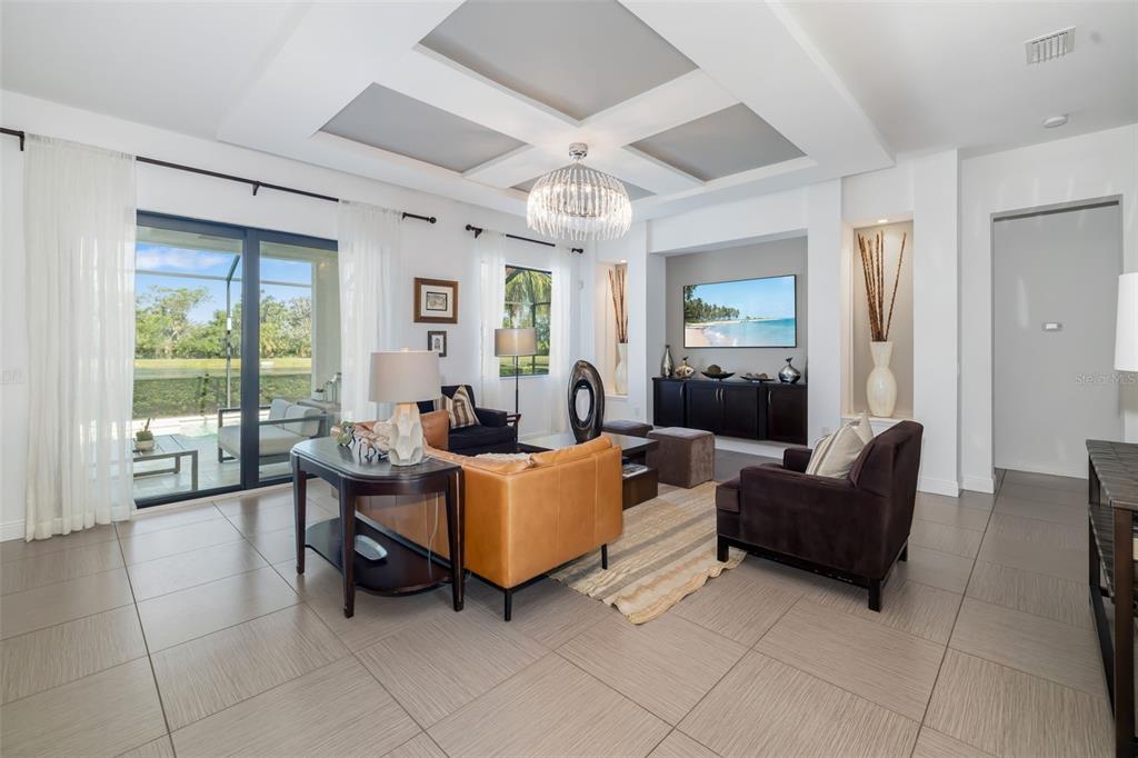 Bradenton, Florida, 34212, United States, 4 Bedrooms Bedrooms, ,5 BathroomsBathrooms,Residential,For Sale,1856587