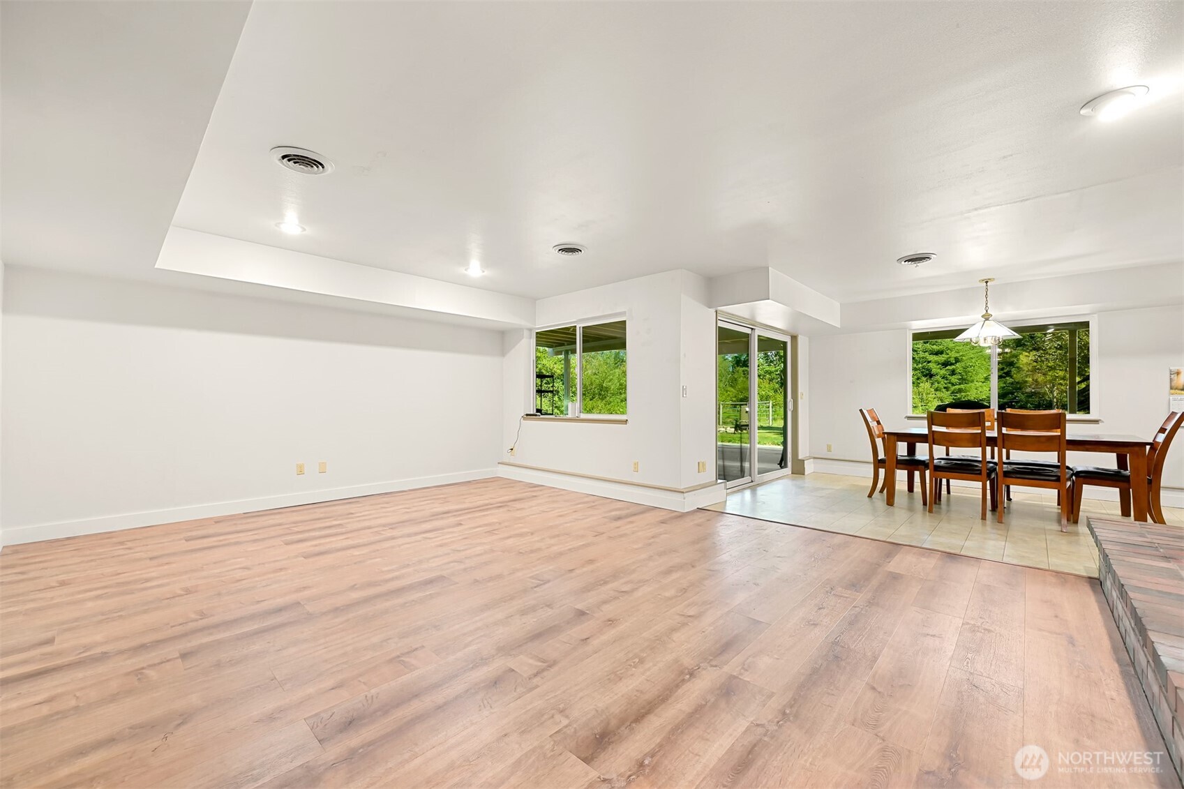 Ferndale, Washington, 98248, United States, 4 Bedrooms Bedrooms, ,3 BathroomsBathrooms,Residential,For Sale,1901183