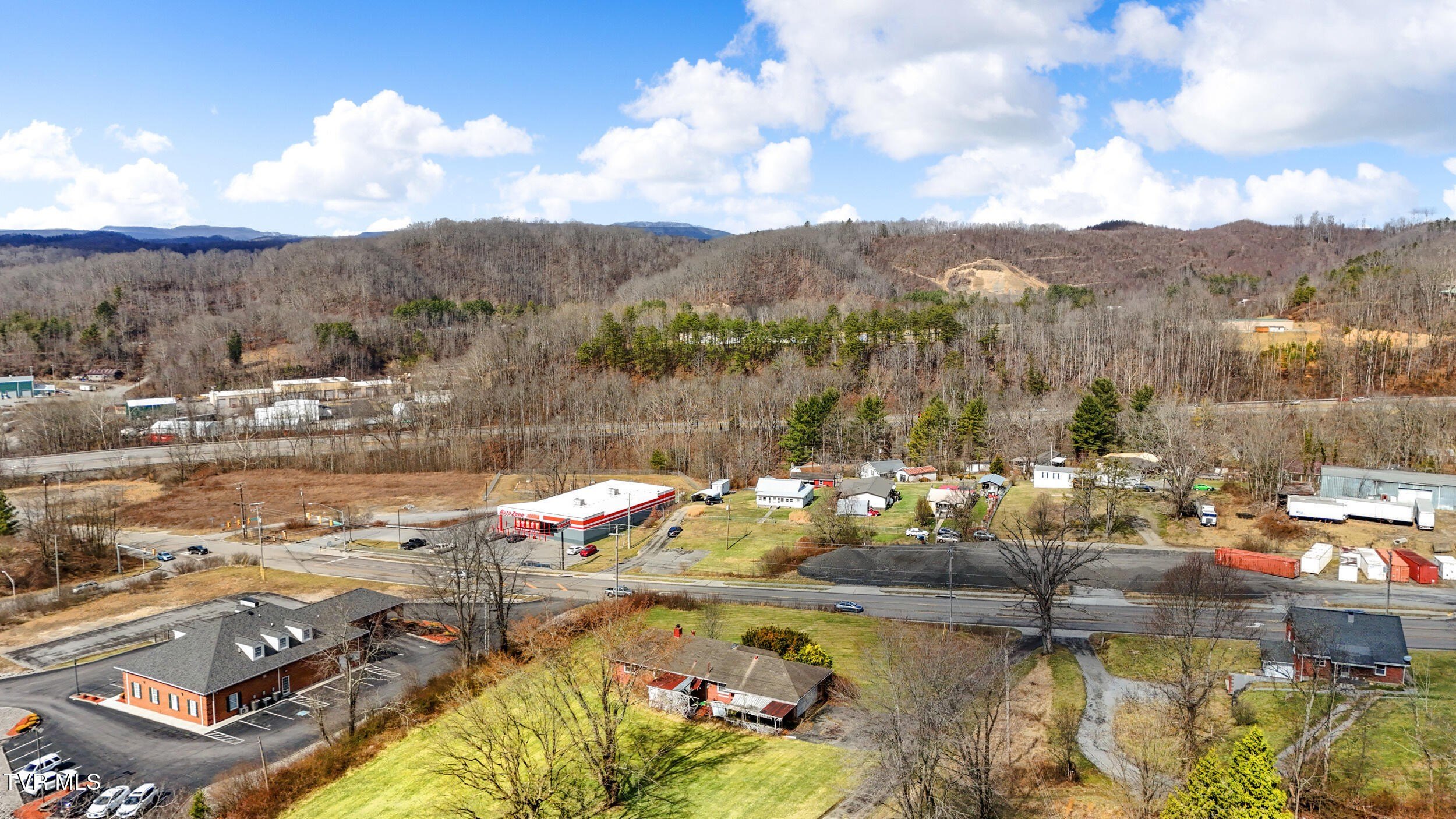 Norton, Virginia, 24273, United States, ,Residential,For Sale,1982727