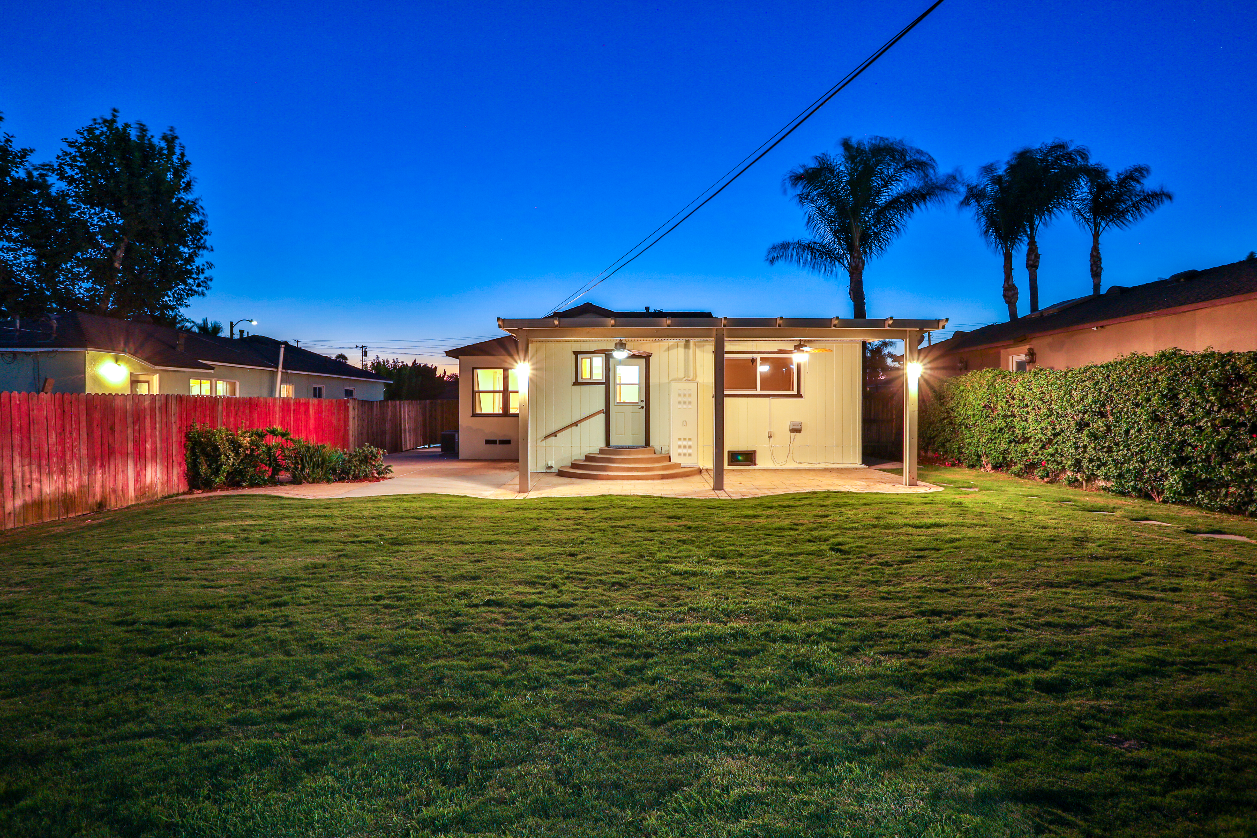  664 N. 8th Avenue, Upland, CA 91786 - 物件實景
