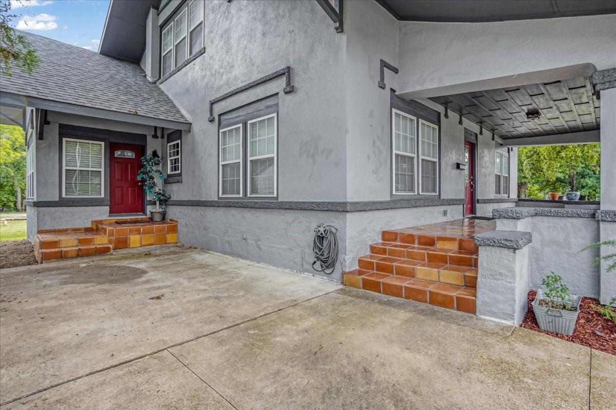 Sherman, Texas, 75090, United States, 5 Bedrooms Bedrooms, ,2 BathroomsBathrooms,Residential,For Sale,1937977