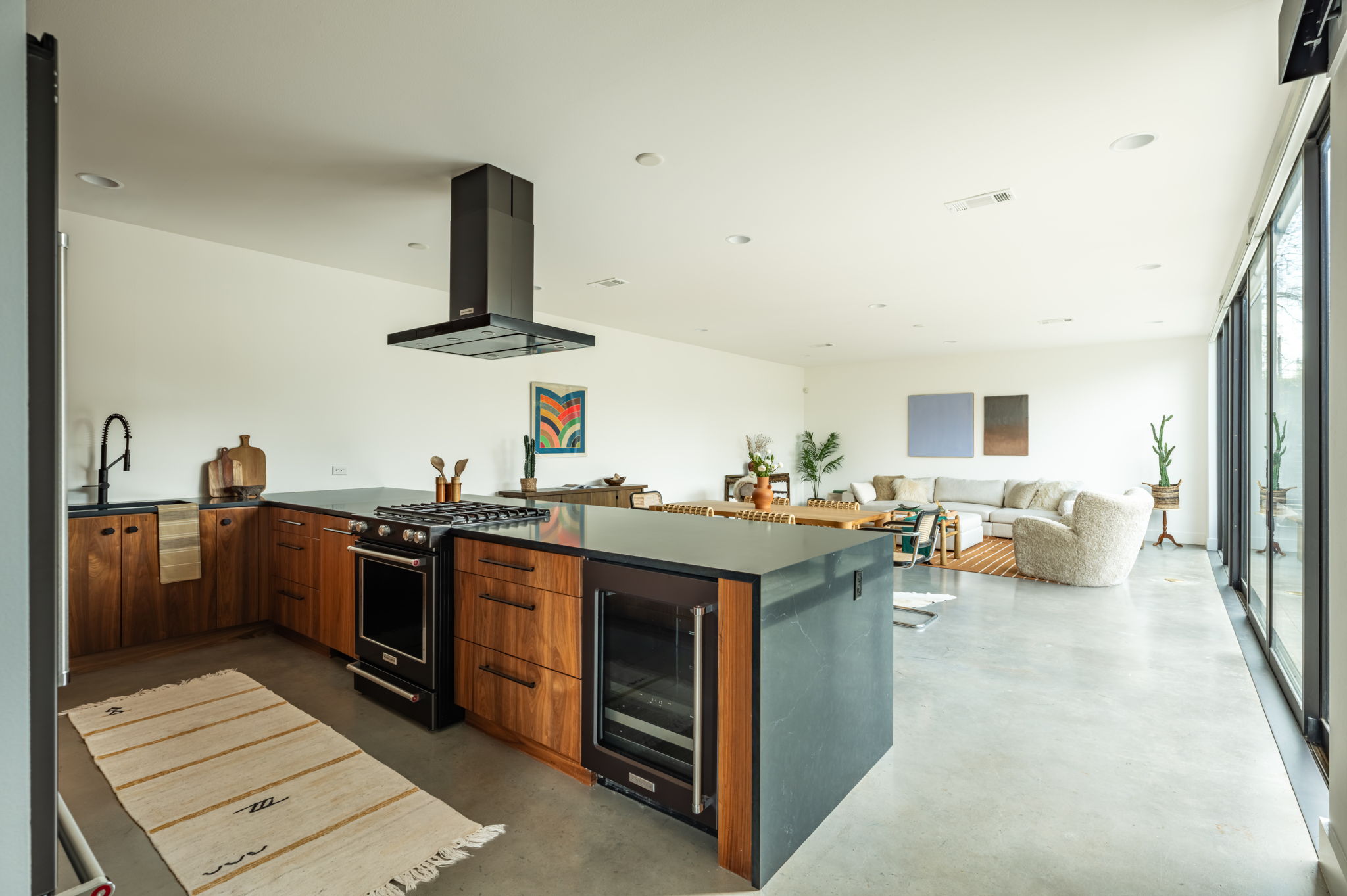  E. 2nd Sancuarty - 物件實景