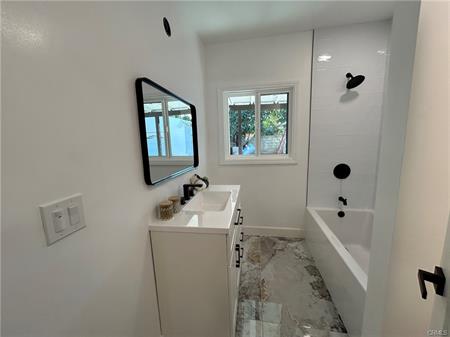 Los Angeles, California, 90047, United States, 3 Bedrooms Bedrooms, ,2 BathroomsBathrooms,Residential,For Sale,2010742