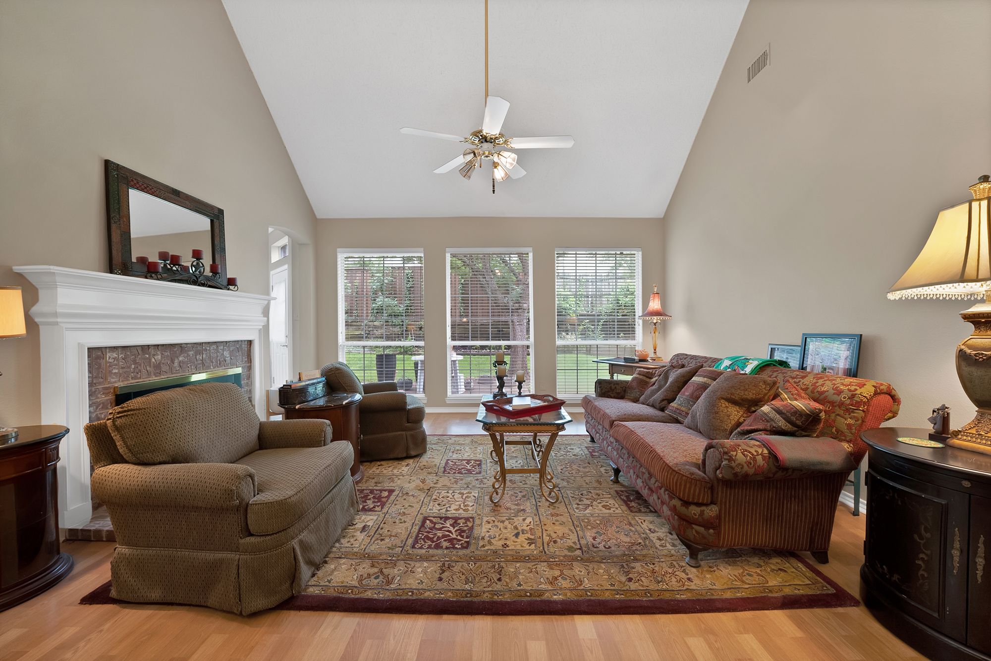  2129 Brentcove Drive, Grapevine, TX, 76051 - 物件實景