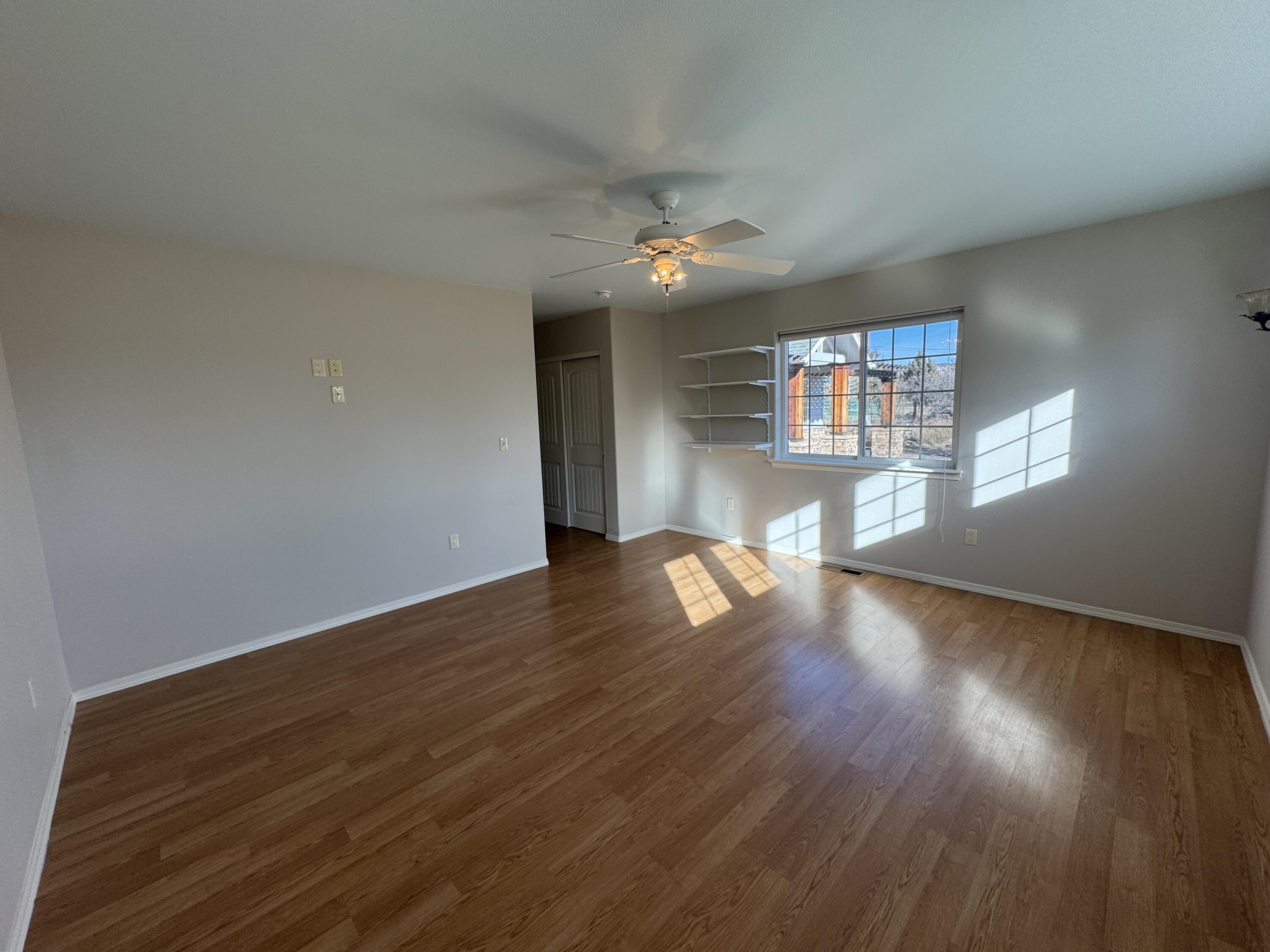 Terrebonne, Oregon, 97760, United States, 3 Bedrooms Bedrooms, ,2 BathroomsBathrooms,Residential,For Sale,2009315