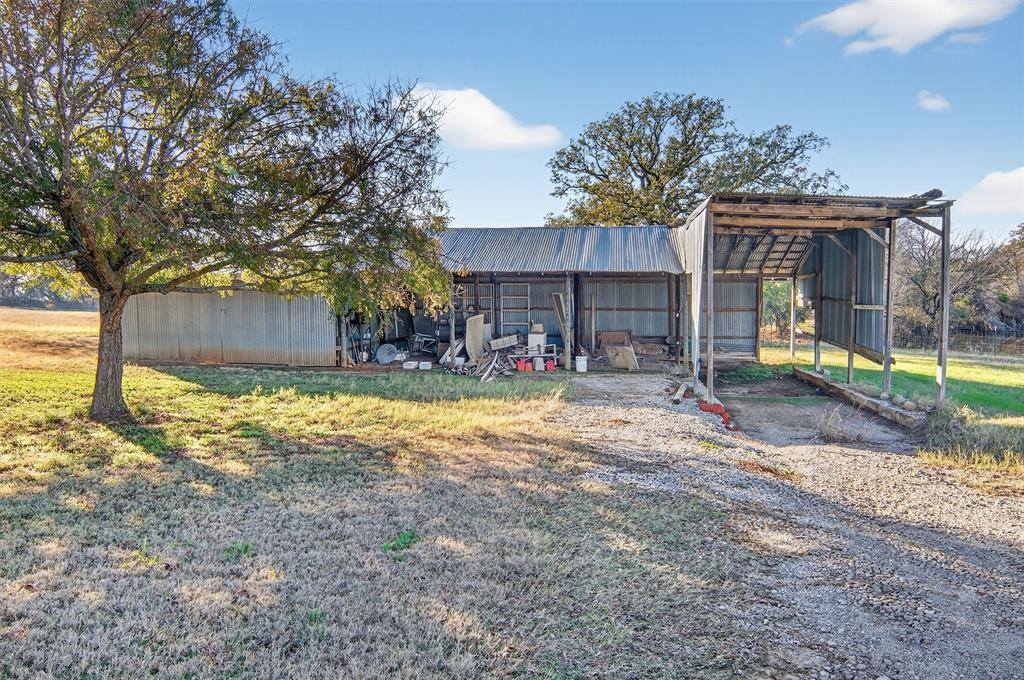 Weatherford, Texas, 76087, United States, 3 Bedrooms Bedrooms, ,2 BathroomsBathrooms,Residential,For Sale,2005416