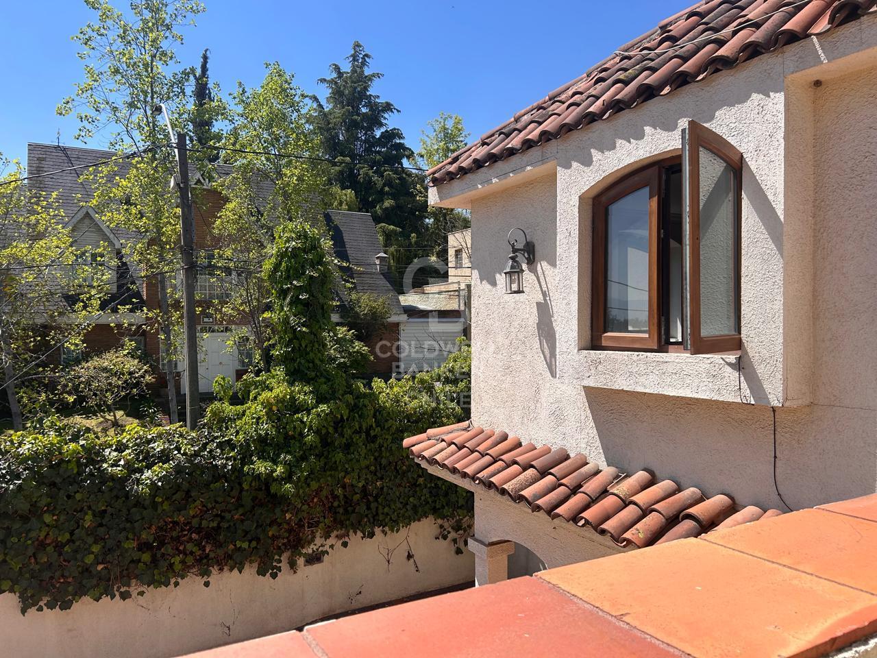 La Reina, Chile, 3 Bedrooms Bedrooms, ,3 BathroomsBathrooms,Residential,For Sale,1967571