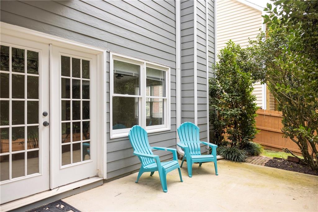 Suwanee, Georgia, 30024, United States, 5 Bedrooms Bedrooms, ,4 BathroomsBathrooms,Residential,For Sale,2005954