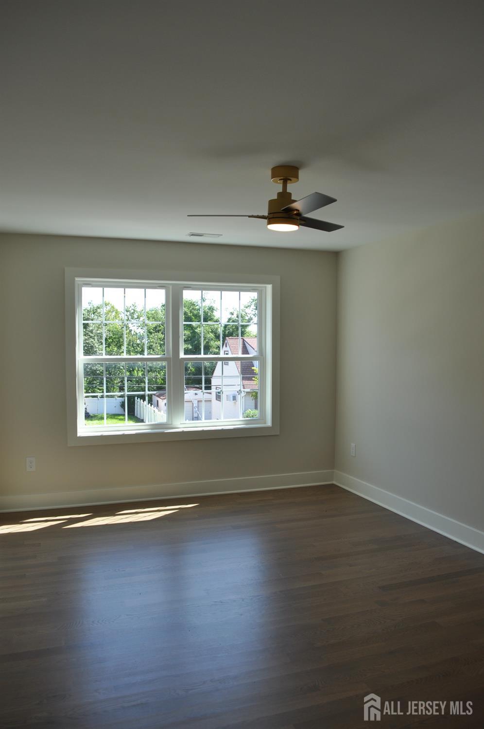 Woodbridge, New Jersey, 07095, United States, 4 Bedrooms Bedrooms, ,4 BathroomsBathrooms,Residential,For Sale,1920305