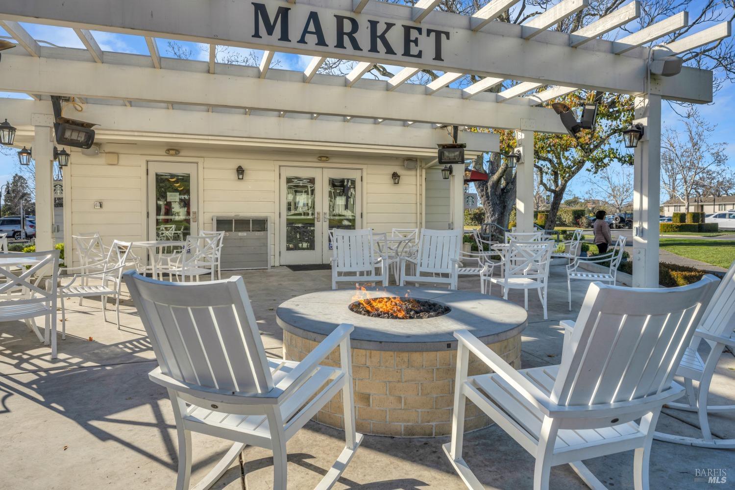 Napa, California, 94558, United States, 2 Bedrooms Bedrooms, ,2 BathroomsBathrooms,Residential,For Sale,1849906