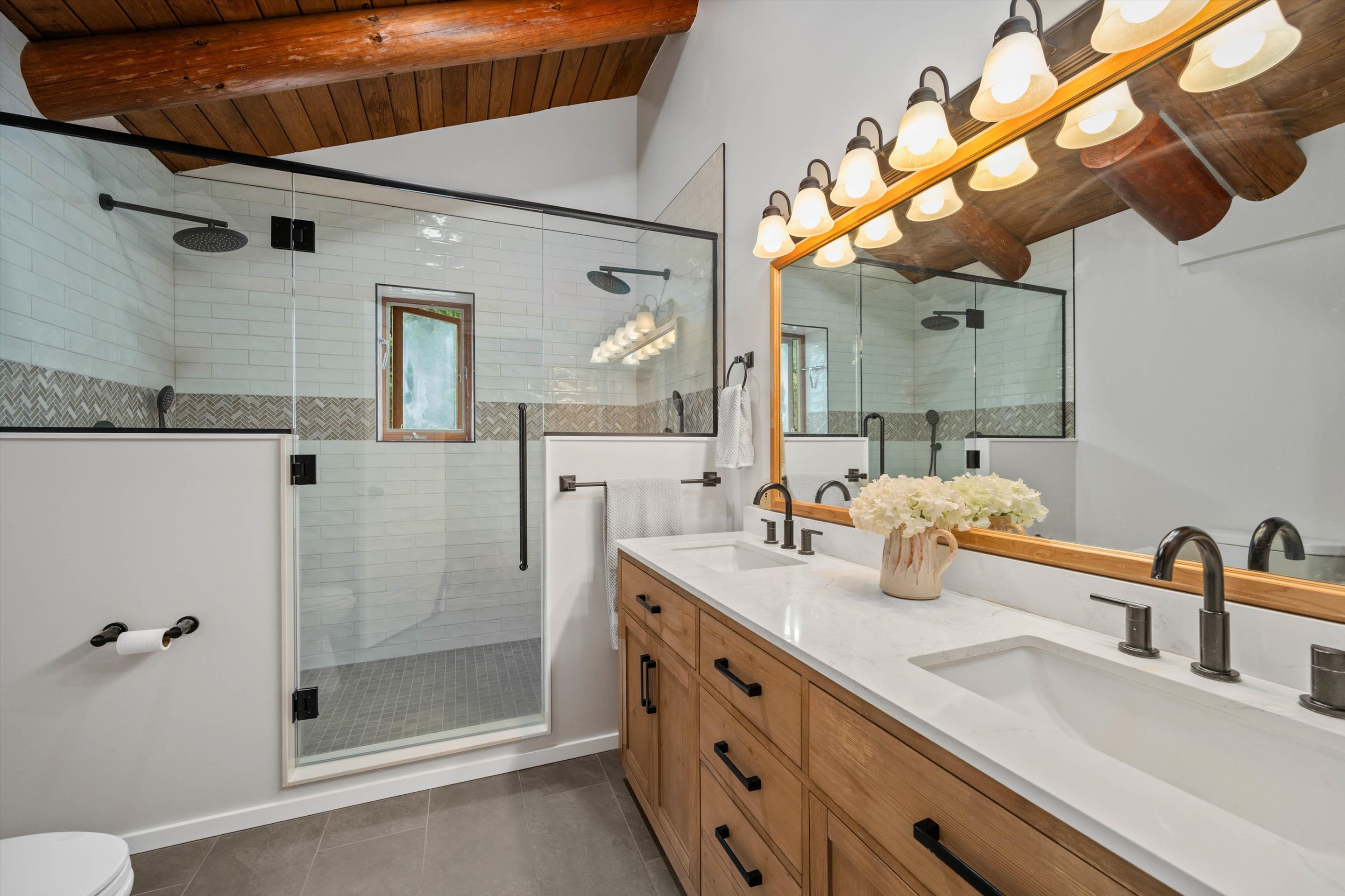  3130 S Bay Vista Dr, Sedro-Woolley, WA 98284 - 物件實景