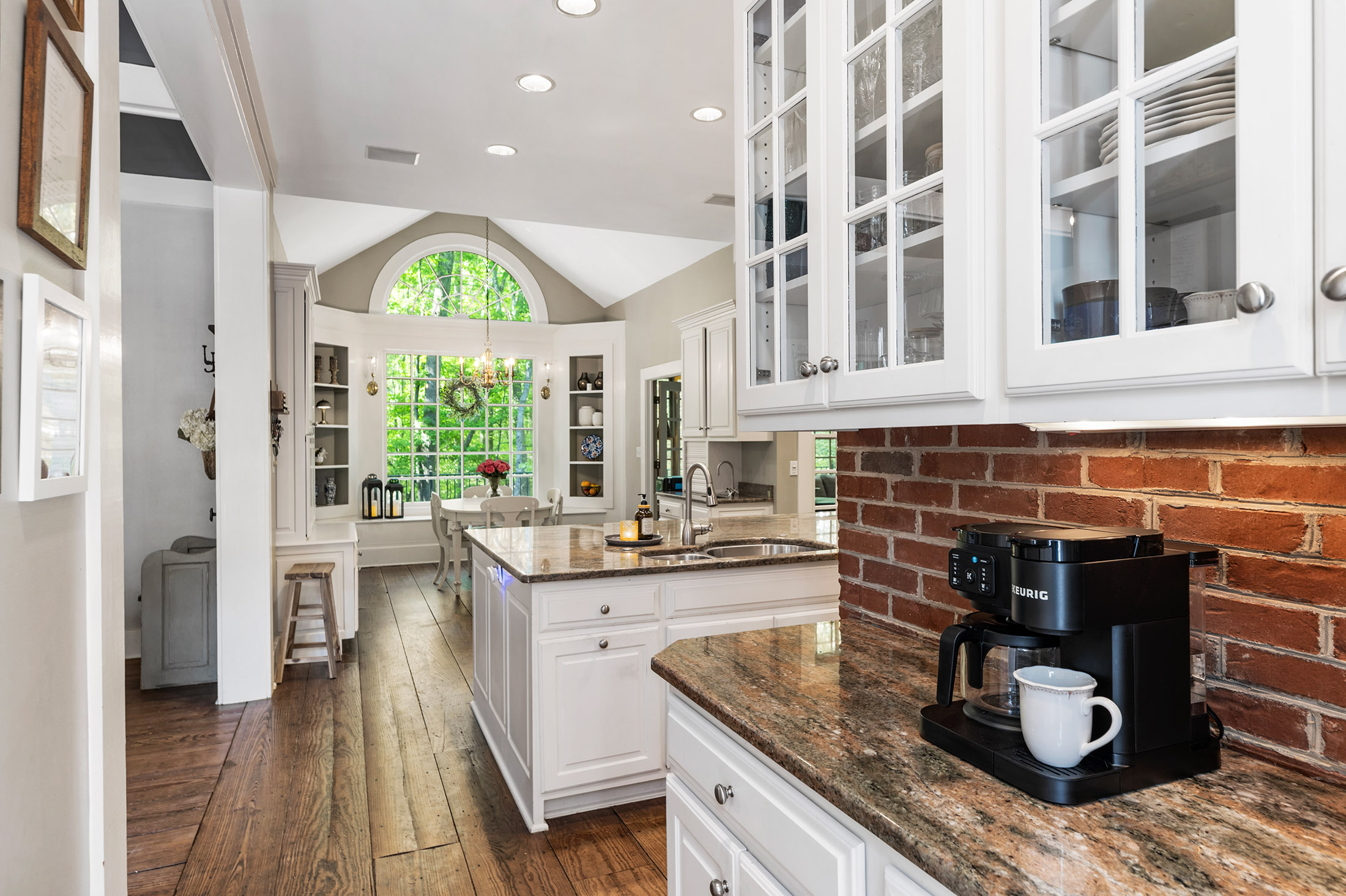  Timeless Colonial-Style Estate Near Historic Roswell - 物件實景