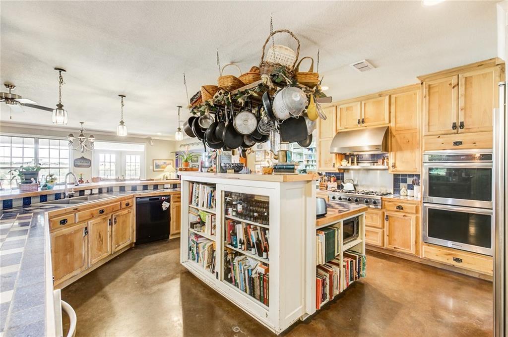 6048 County Road 1229, Godley, Texas, 76044, United States, 7 Bedrooms Bedrooms, ,7 BathroomsBathrooms,Residential,For Sale,6048 County Road 1229,384667