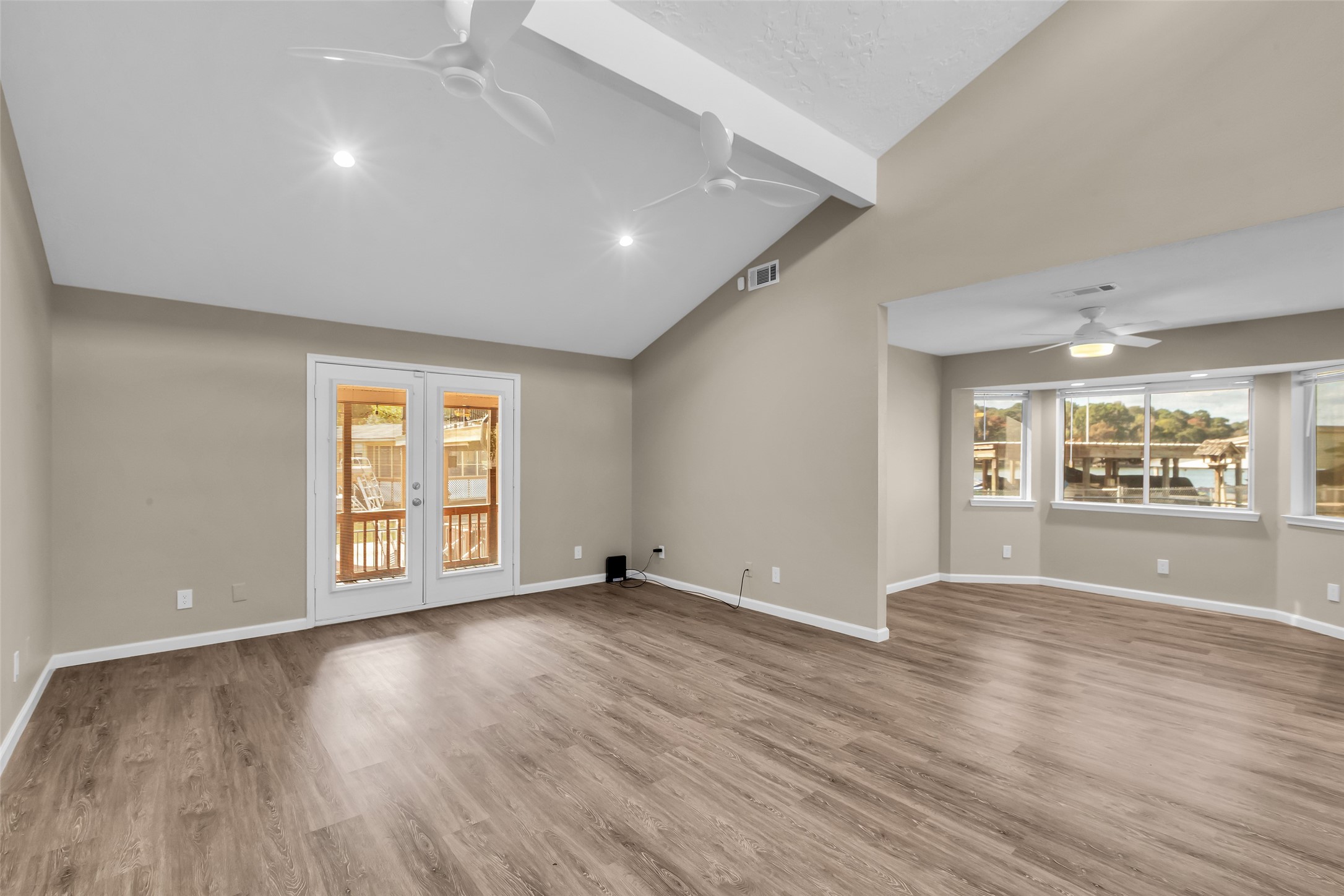 Willis, Texas, 77318, United States, 3 Bedrooms Bedrooms, ,2 BathroomsBathrooms,Residential,For Sale,1994579