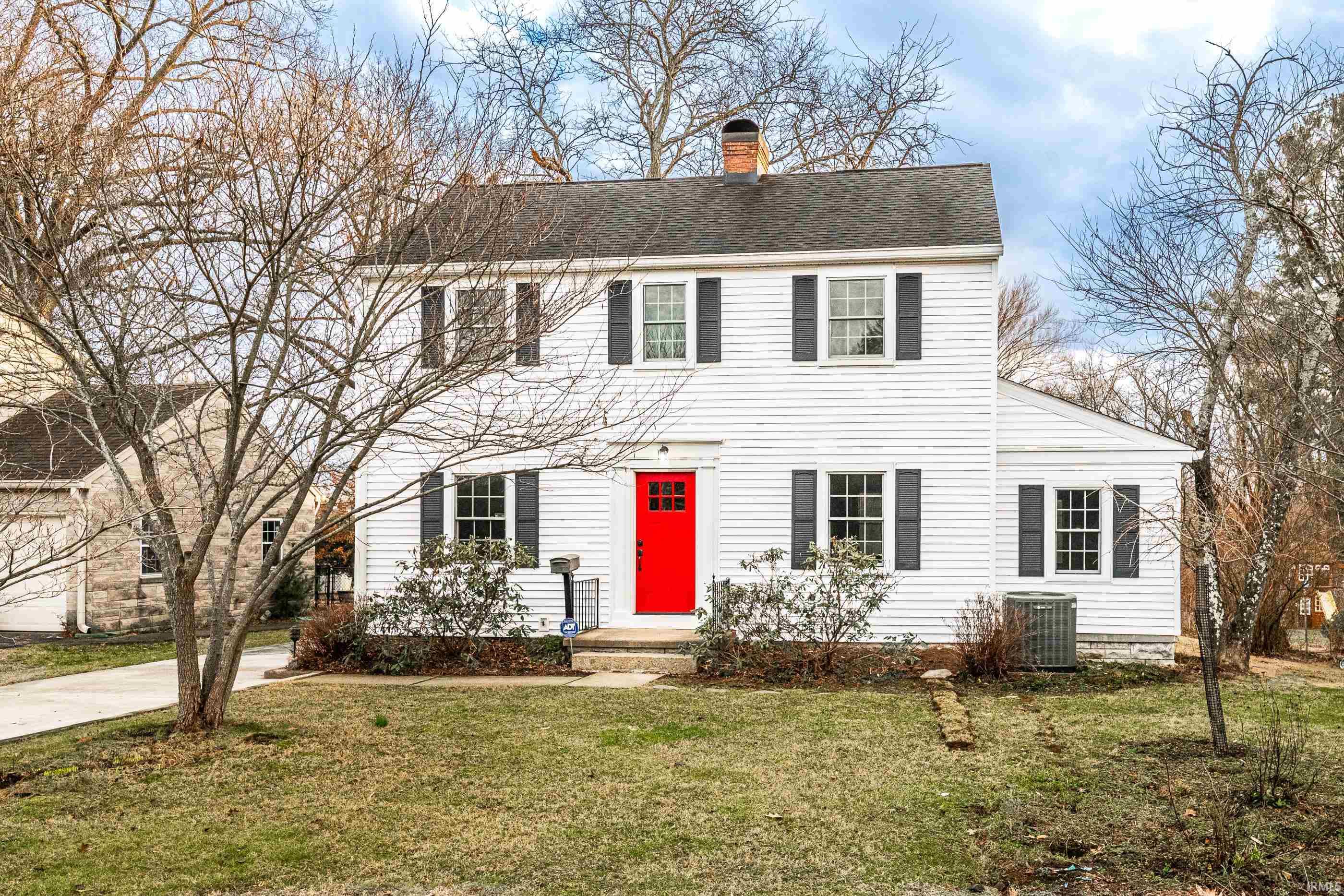 Bloomington, Indiana, 47401, United States, 3 Bedrooms Bedrooms, ,2 BathroomsBathrooms,Residential,For Sale,1982502