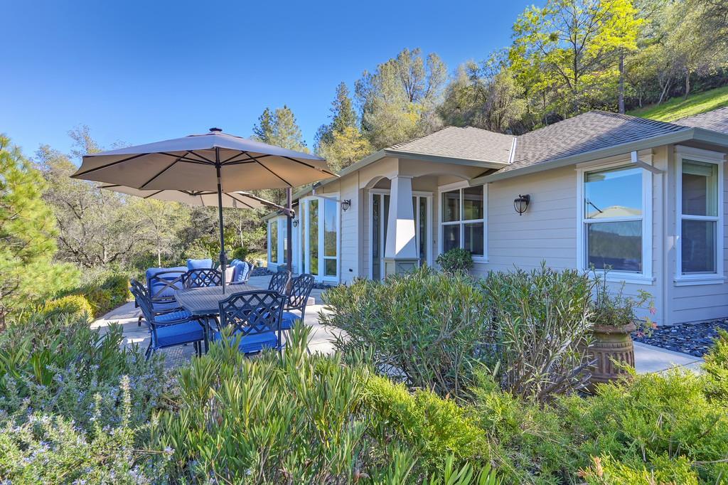 Placerville, California, 95667, United States, 4 Bedrooms Bedrooms, ,3 BathroomsBathrooms,Residential,For Sale,1872985