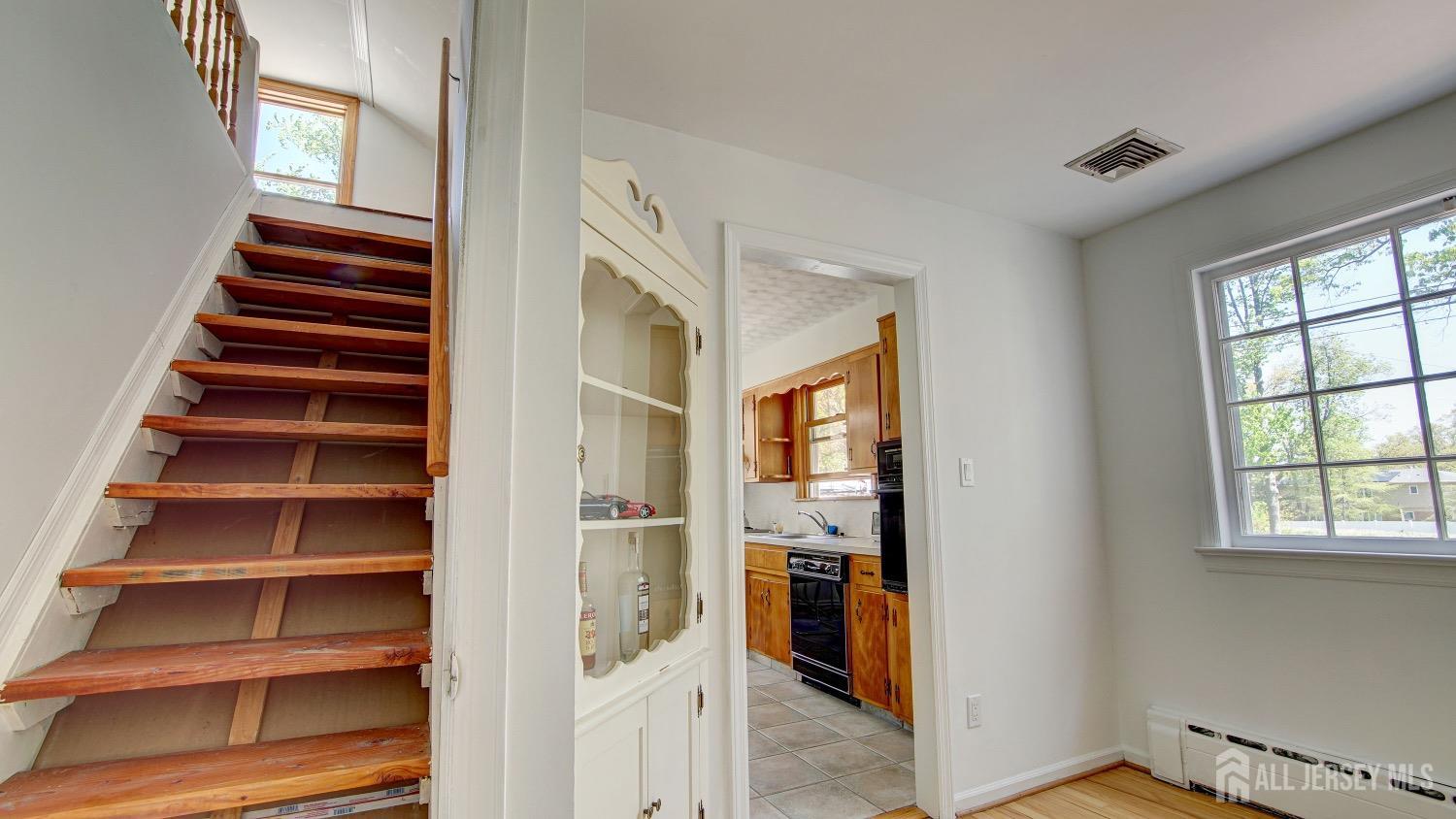East Brunswick, New Jersey, 08816, United States, 3 Bedrooms Bedrooms, ,1 BathroomBathrooms,Residential,For Sale,1794139