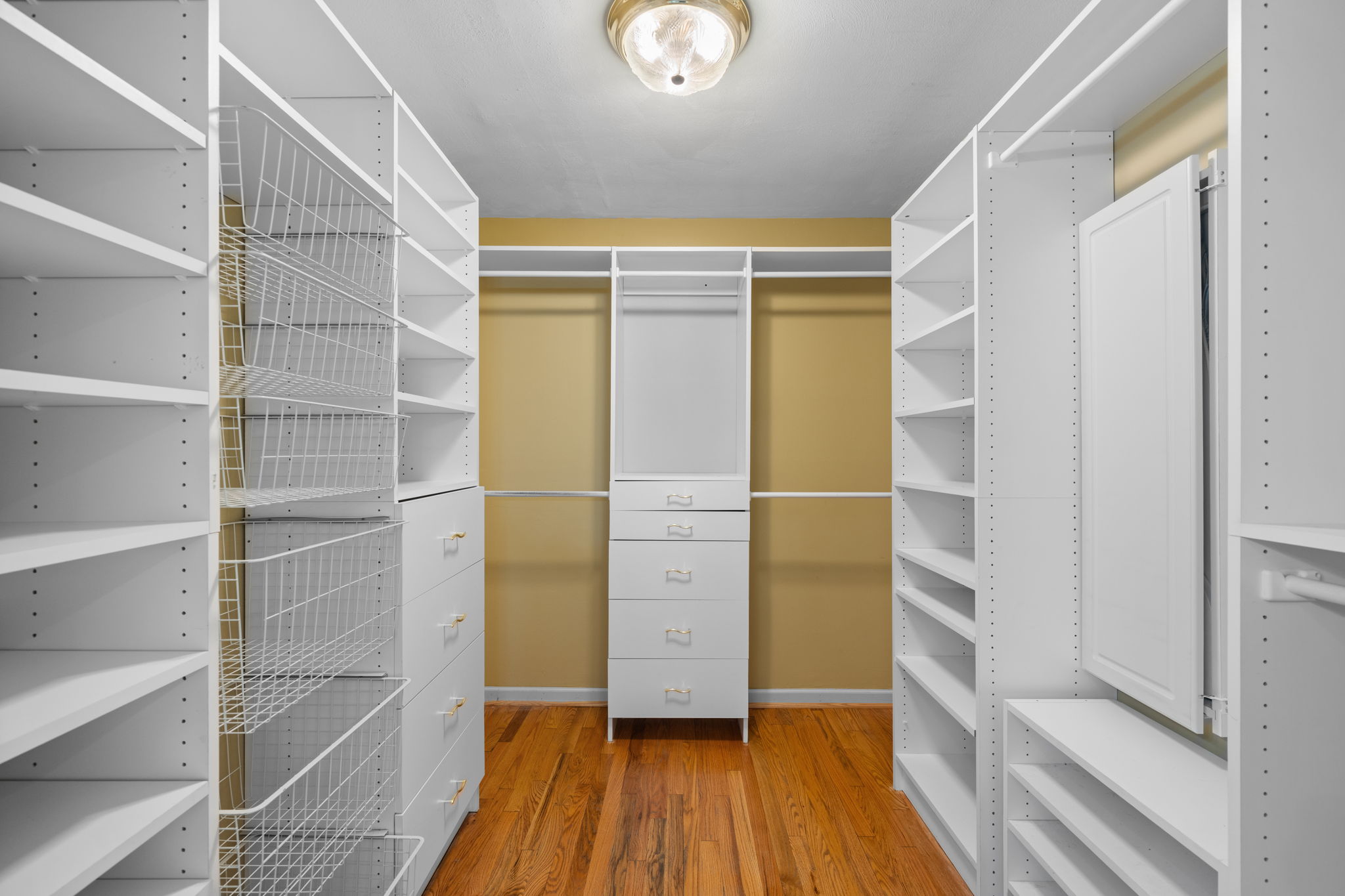  Nestled in the highly sought-after Des Peres area - 物件實景