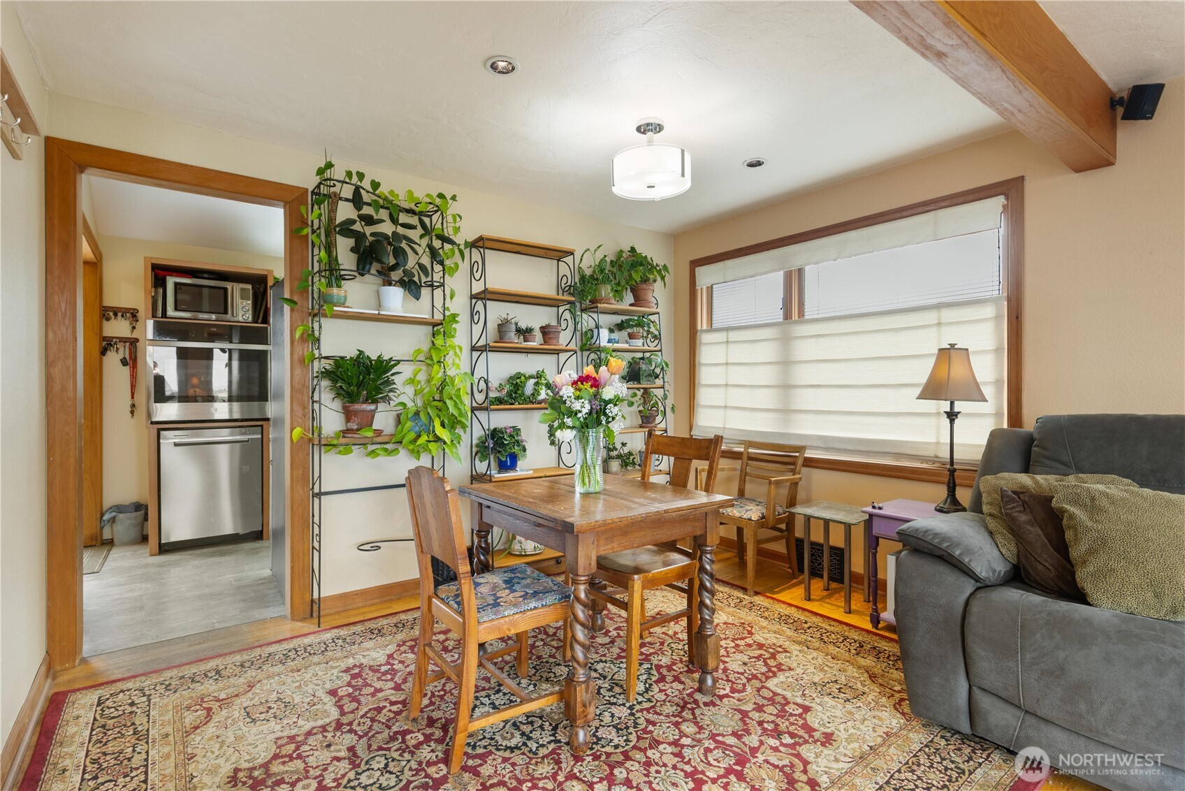 Seattle, Washington, 98126, United States, 4 Bedrooms Bedrooms, ,1 BathroomBathrooms,Residential,For Sale,1810627