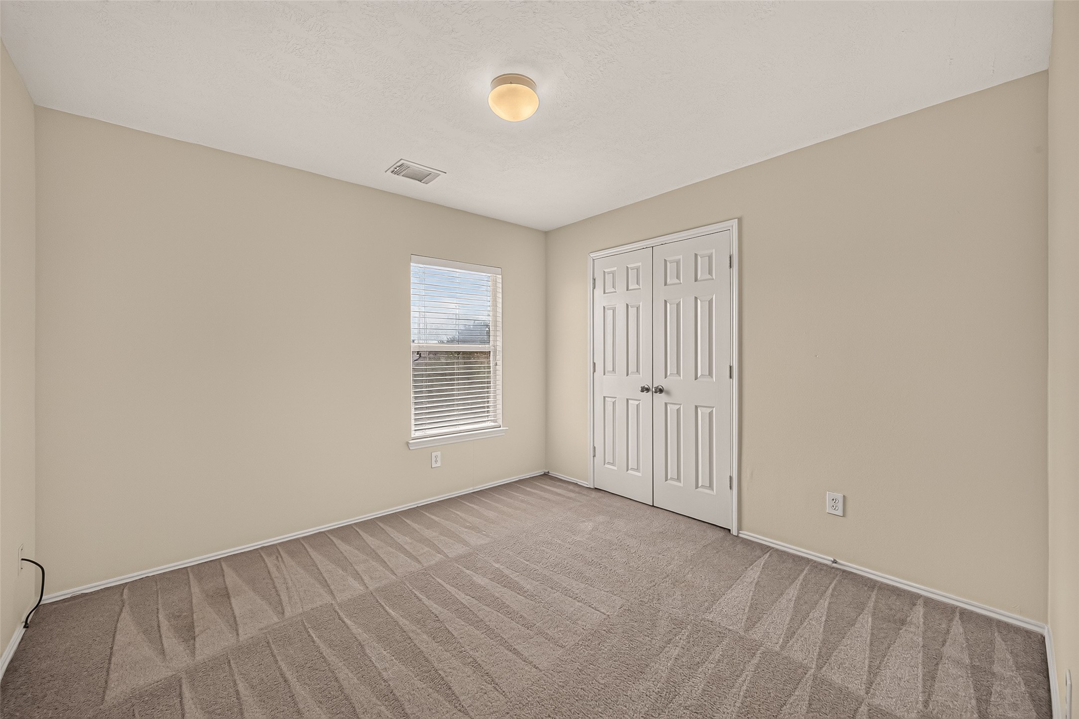 22331 Bellow Glen Drive - 物件實景