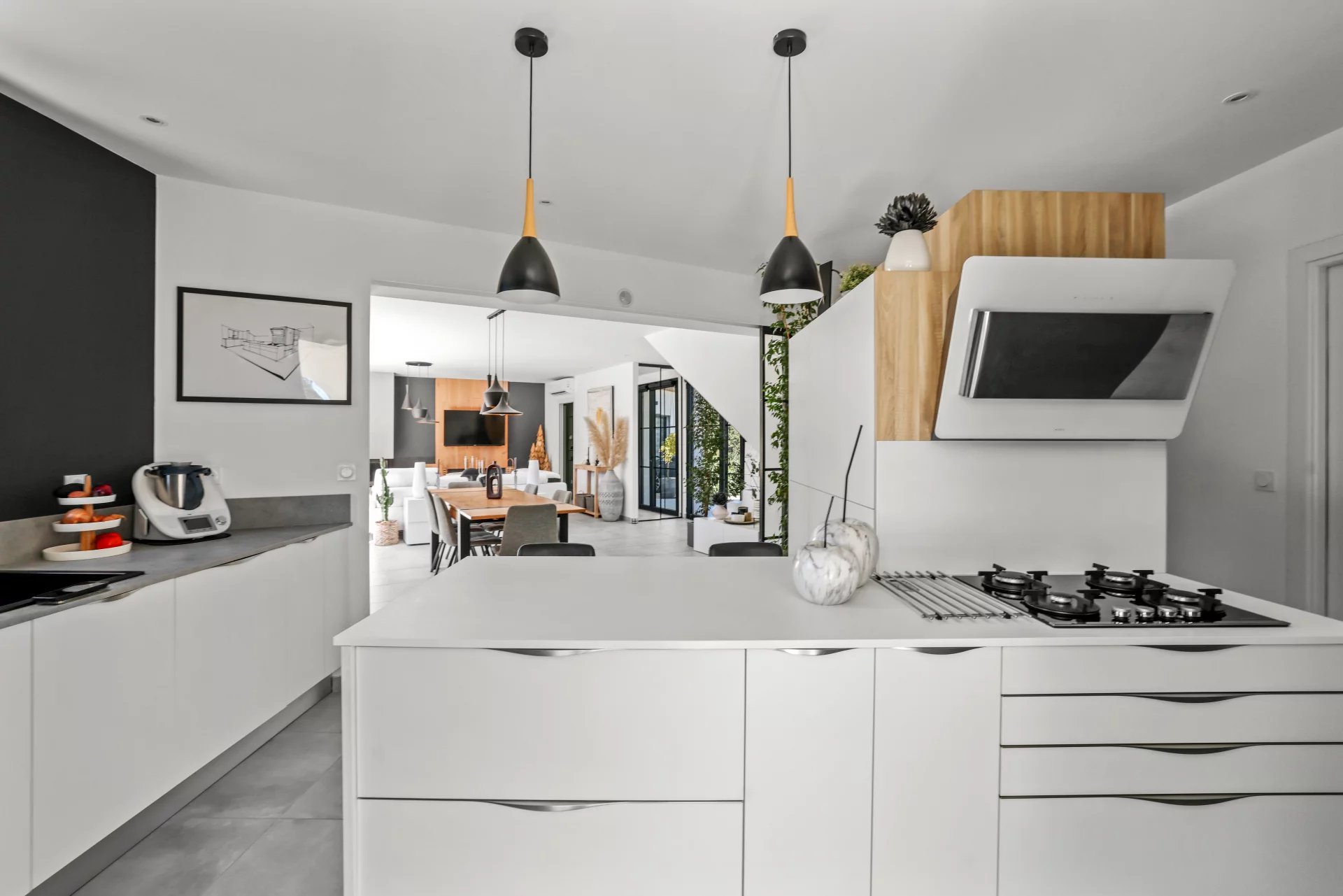 Peymeinade, Provence-Alpes-Côte d’Azur, 06530, FR, 5 Bedrooms Bedrooms, ,4 BathroomsBathrooms,Residential,For Sale,1758685
