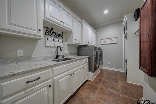 Tyler, Texas, 75706, United States, 4 Bedrooms Bedrooms, ,3 BathroomsBathrooms,Residential,For Sale,1976690