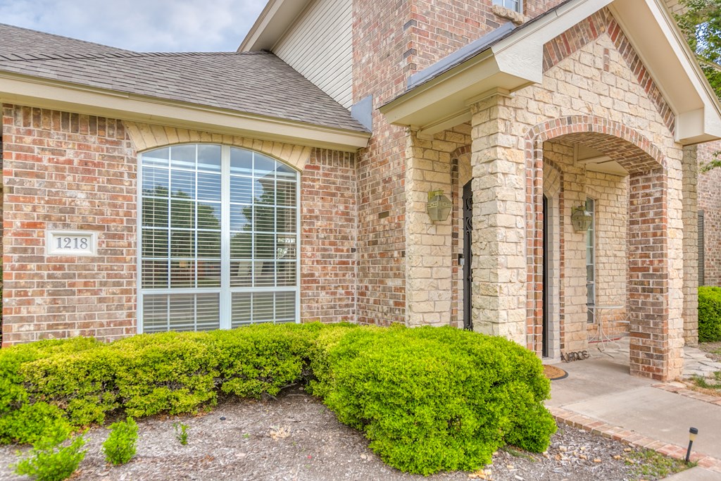 San Angelo, Texas, 76901, United States, 3 Bedrooms Bedrooms, ,3 BathroomsBathrooms,Residential,For Sale,1856673