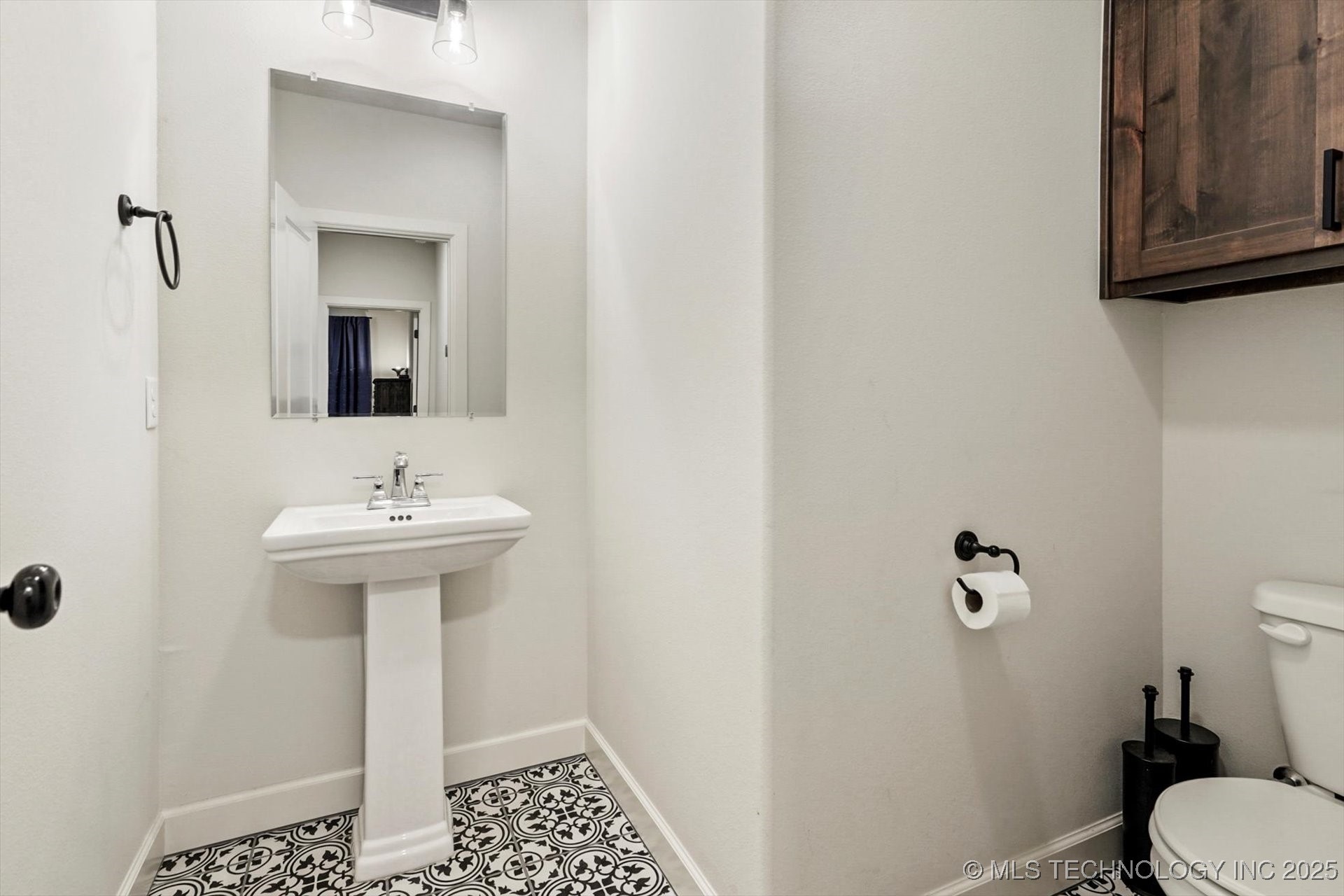 Broken Arrow, Oklahoma, 74014, United States, 4 Bedrooms Bedrooms, ,3 BathroomsBathrooms,Residential,For Sale,1885345