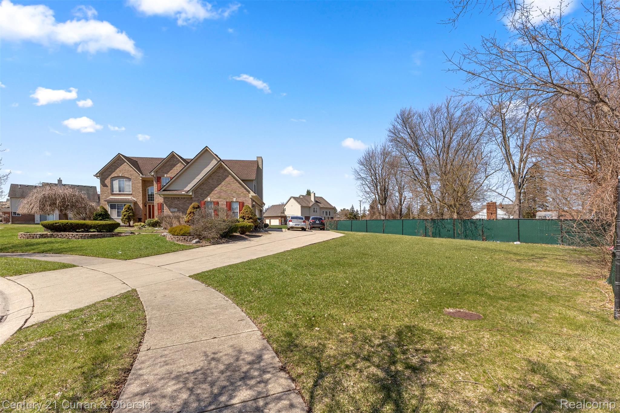 Taylor, Michigan, 48180, United States, 4 Bedrooms Bedrooms, ,4 BathroomsBathrooms,Residential,For Sale,2035843