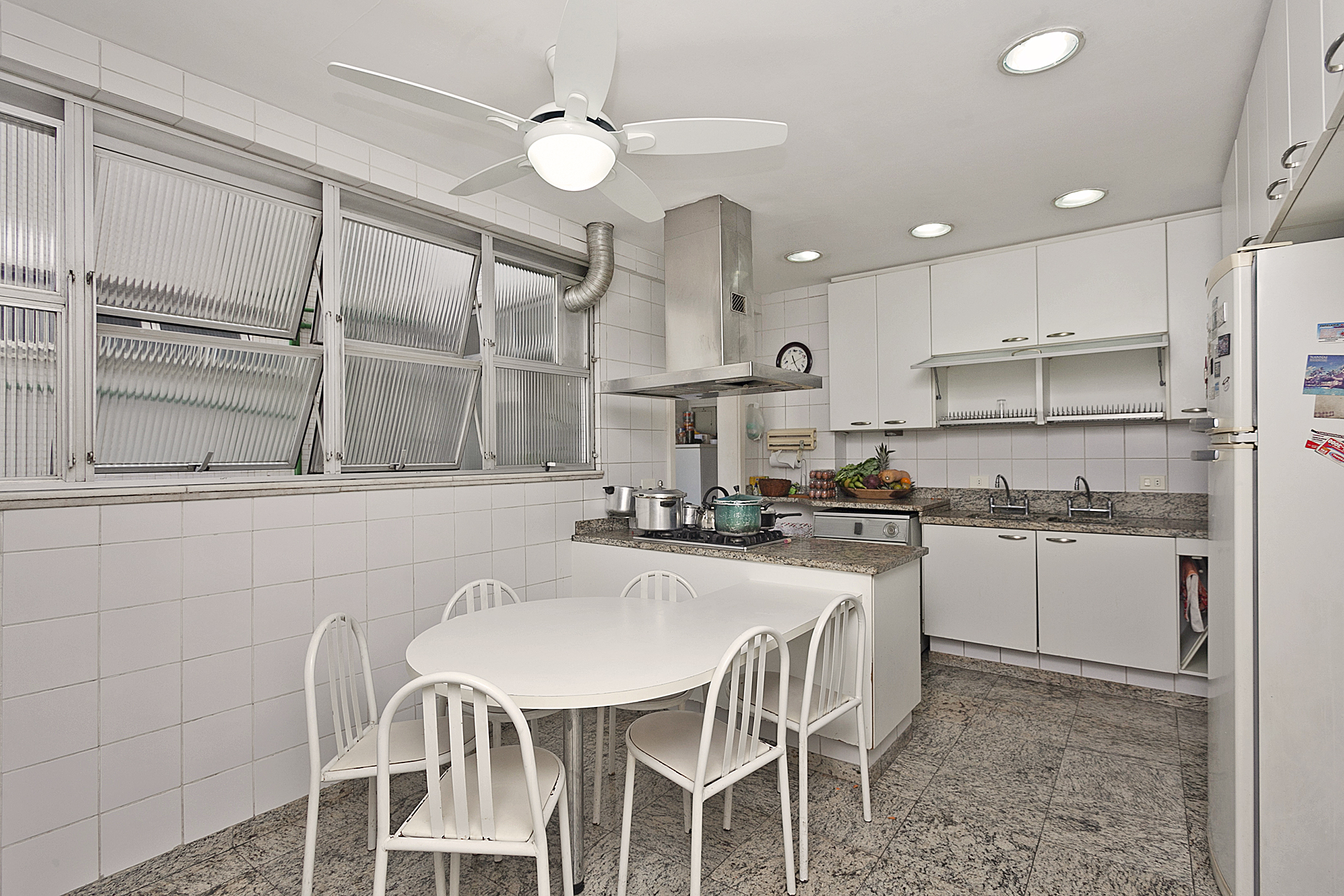  Apartment with Views of Cristo Redentor on Avenida Alexandre Ferreira - 物件實景
