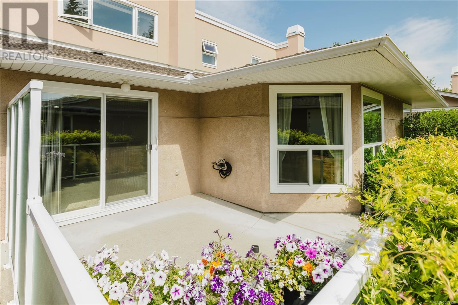 COLWOOD, British Columbia, V9B 5P8, CA, 2 Bedrooms Bedrooms, ,3 BathroomsBathrooms,Residential,For Sale,1913272