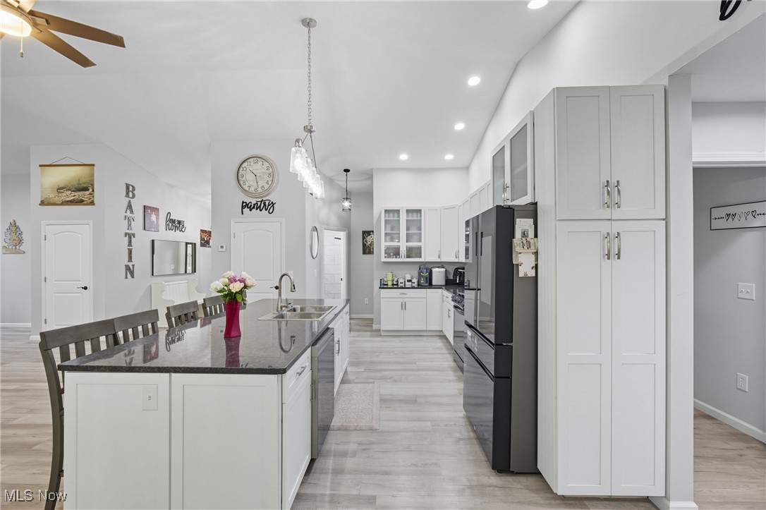 Washington, West Virginia, 26181, United States, 3 Bedrooms Bedrooms, ,3 BathroomsBathrooms,Residential,For Sale,1961068