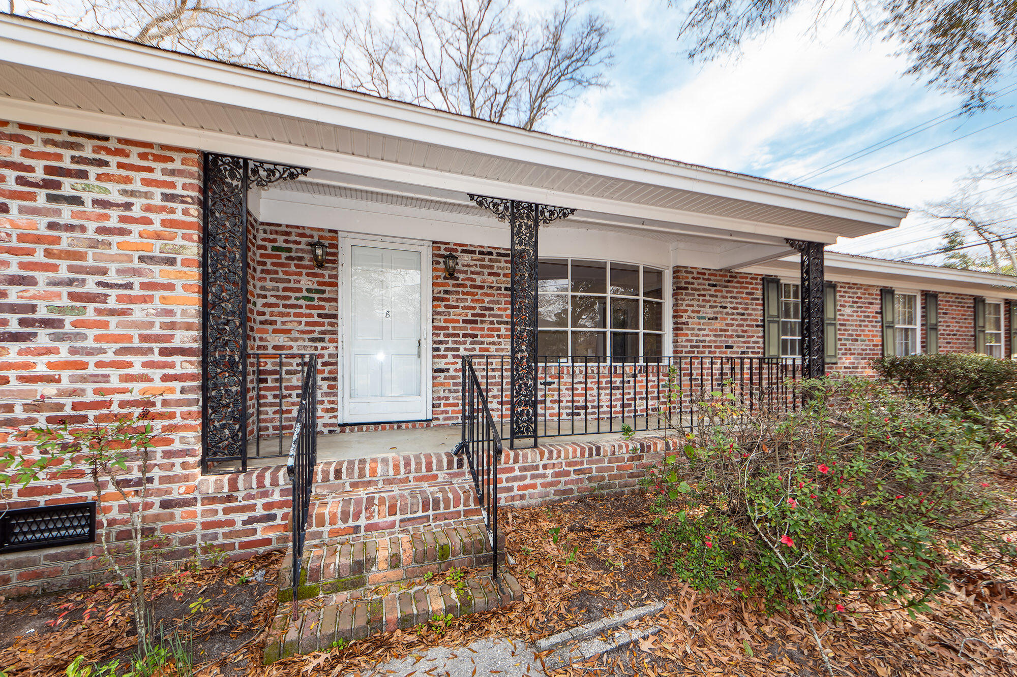 Charleston, South Carolina, 29407, United States, 3 Bedrooms Bedrooms, ,2 BathroomsBathrooms,Residential,For Sale,1738959