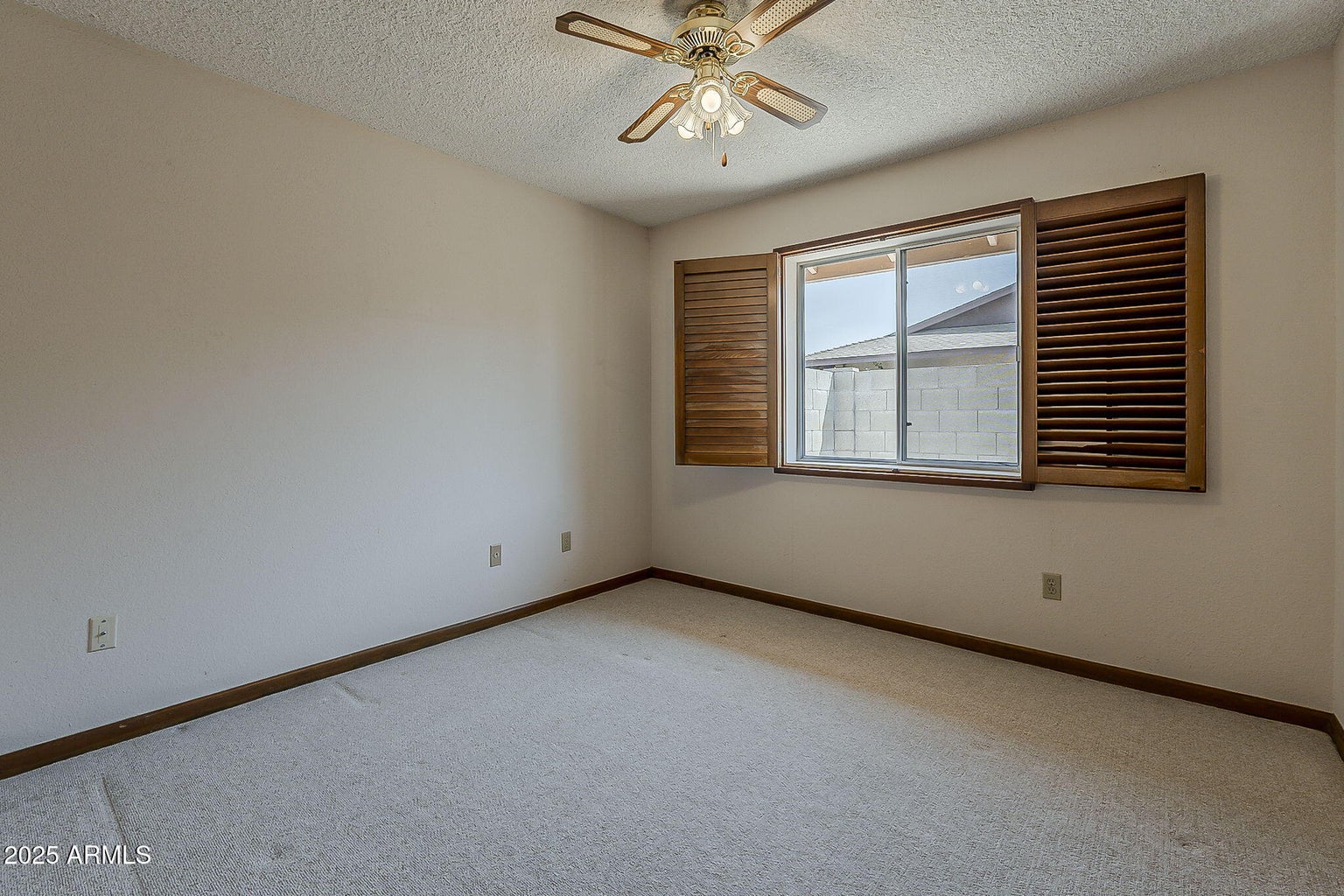 Scottsdale, Arizona, 85258, United States, 4 Bedrooms Bedrooms, ,2 BathroomsBathrooms,Residential,For Sale,1916336