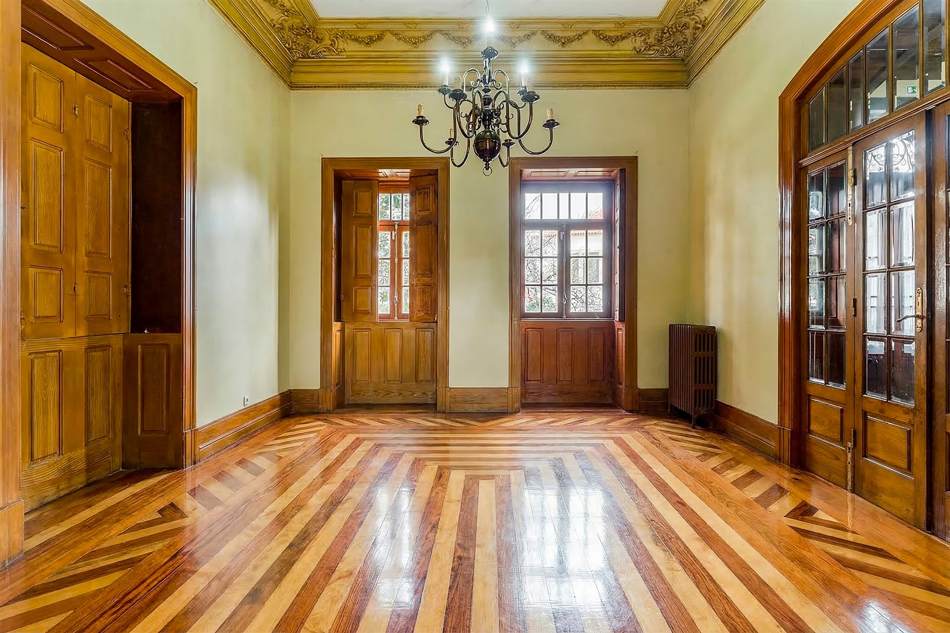  Palace, 8 bedrooms, for Sale - 物件實景