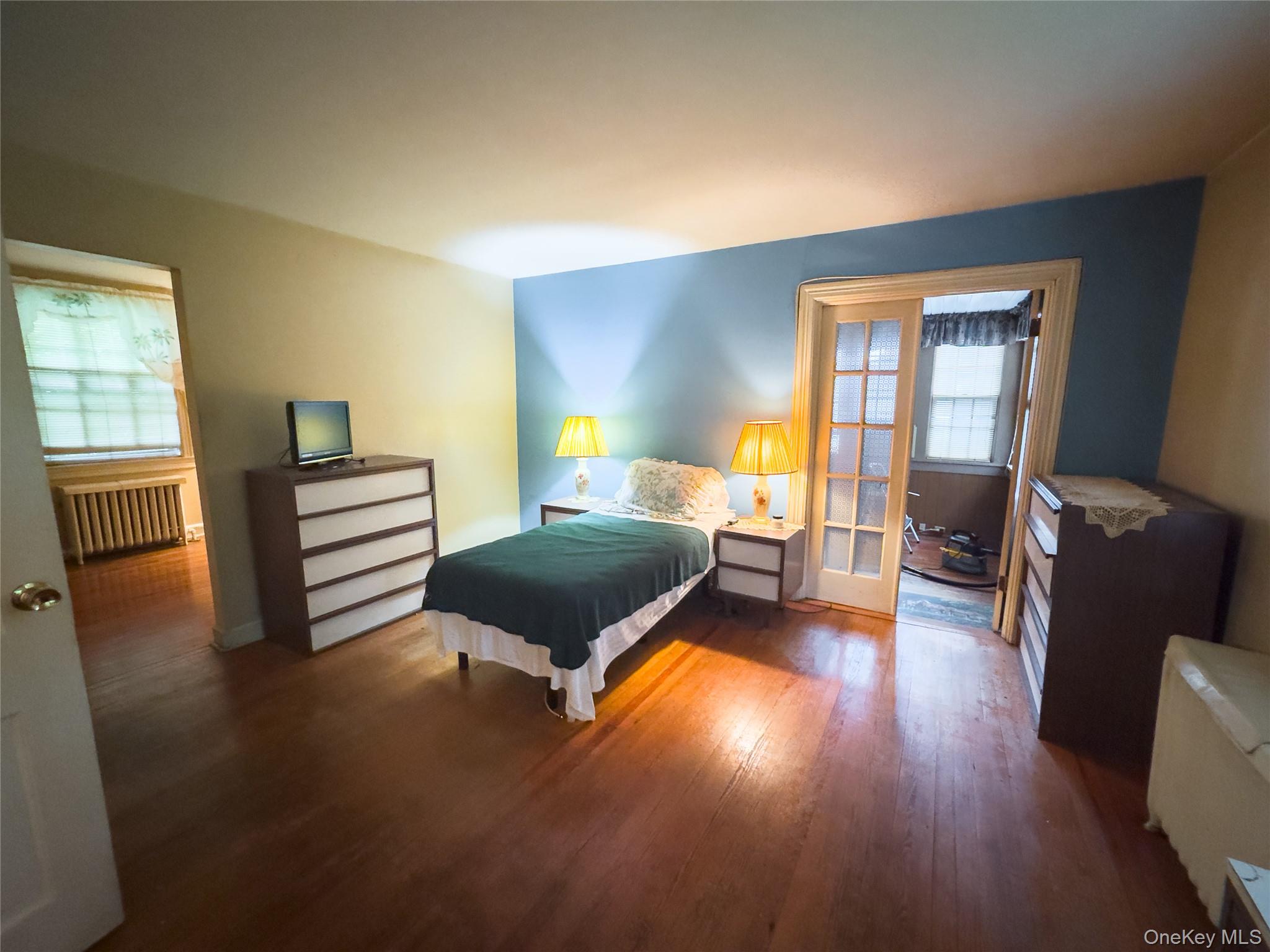 Port Chester, New York, 10573, United States, 4 Bedrooms Bedrooms, ,3 BathroomsBathrooms,Residential,For Sale,1918856