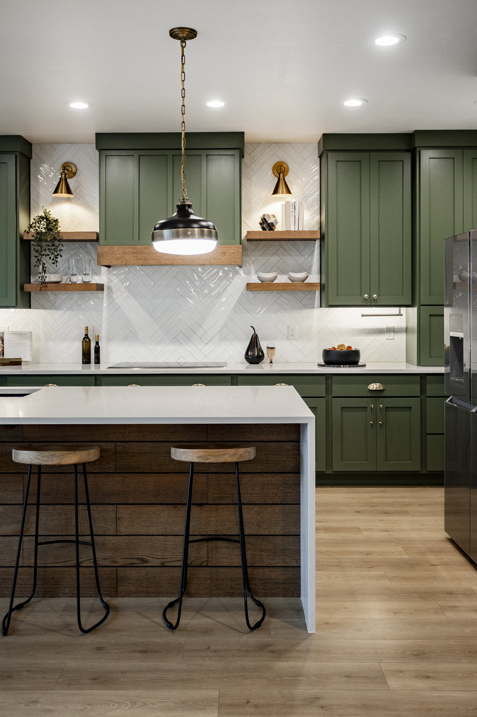  Modern Farmhouse Charm in Farmington - 物件實景