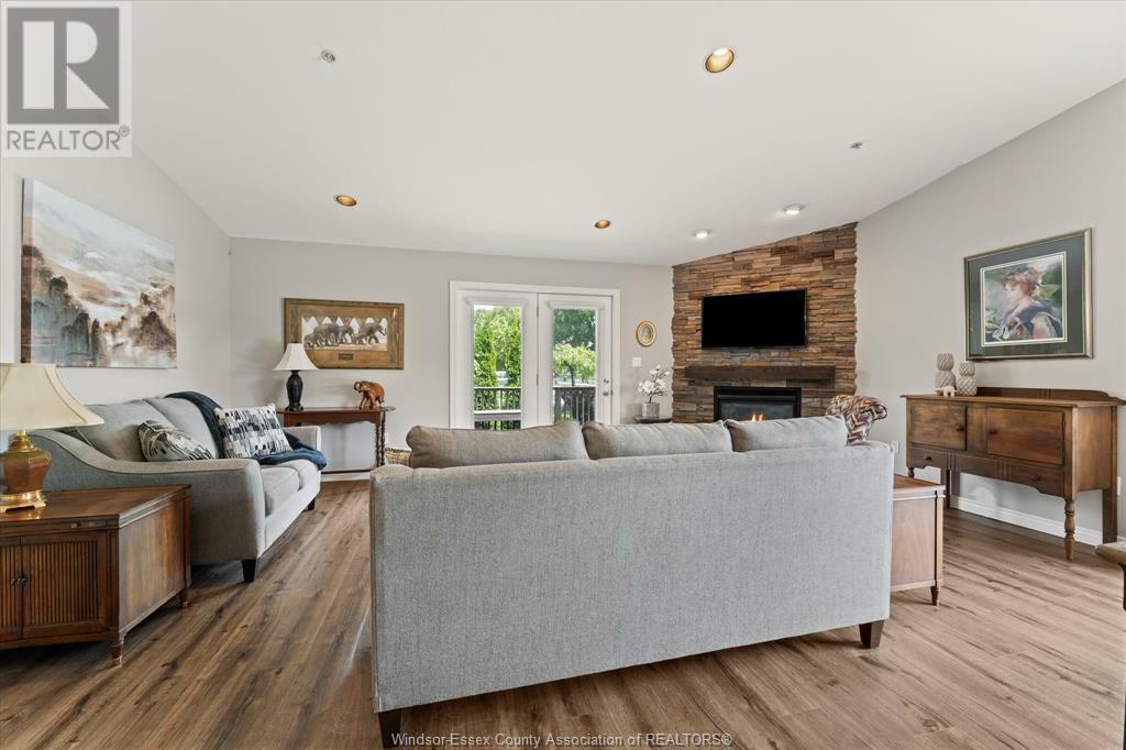 WINDSOR, Ontario, N9E 4X7, CA, 2 Bedrooms Bedrooms, ,1 BathroomBathrooms,Residential,For Sale,1857964