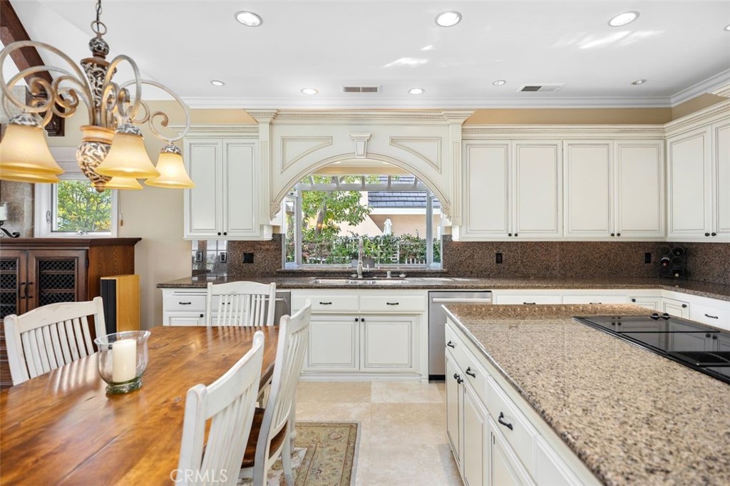 Mission Viejo, California, 92692, United States, 5 Bedrooms Bedrooms, ,5 BathroomsBathrooms,Residential,For Sale,1949715