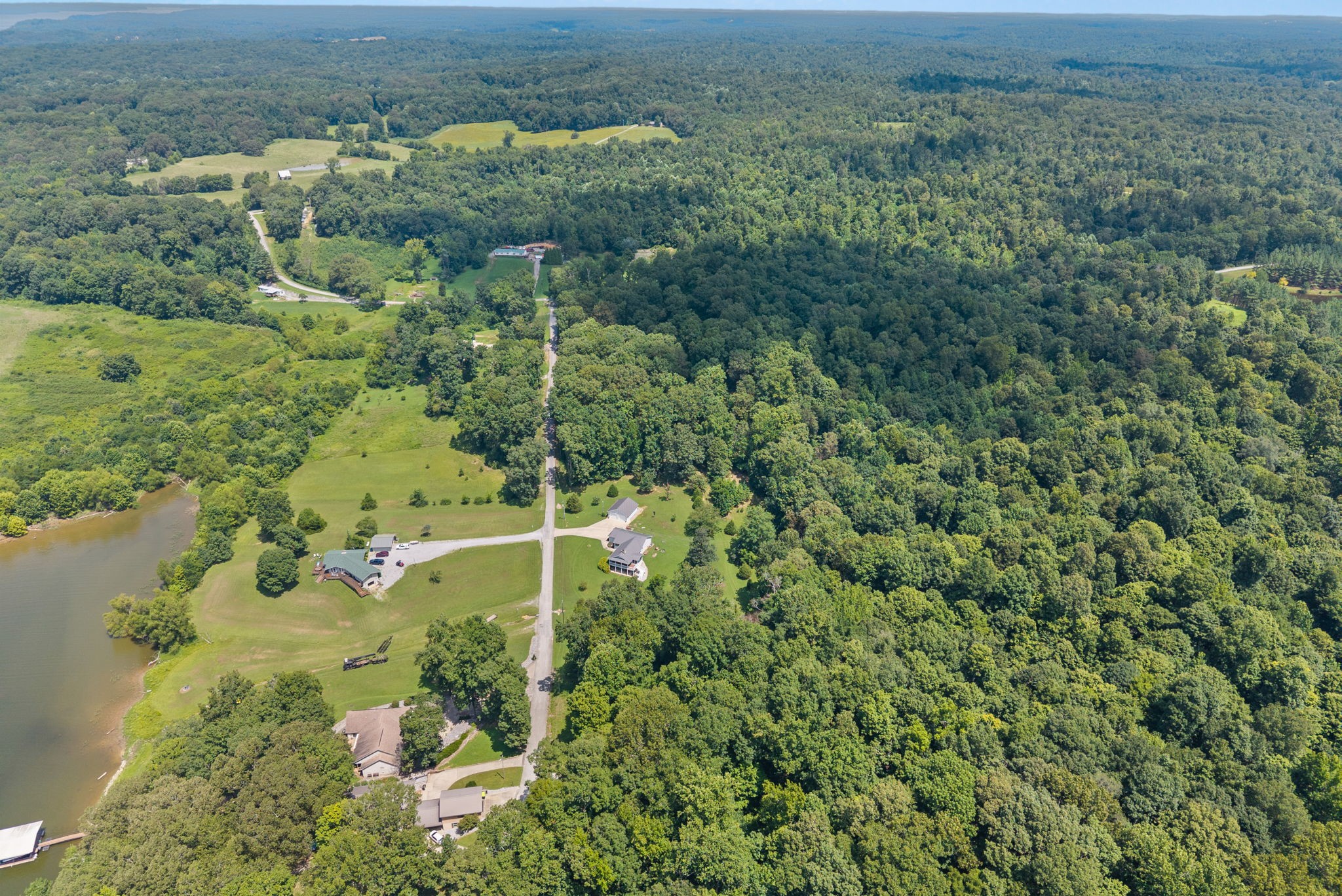 Cadiz, Kentucky, 42211, United States, 4 Bedrooms Bedrooms, ,3 BathroomsBathrooms,Residential,For Sale,1977115
