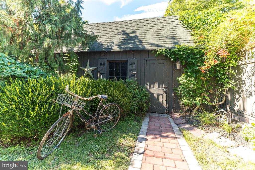 Ottsville, Pennsylvania, 18942, United States, 3 Bedrooms Bedrooms, ,3 BathroomsBathrooms,Residential,For Sale,1950550