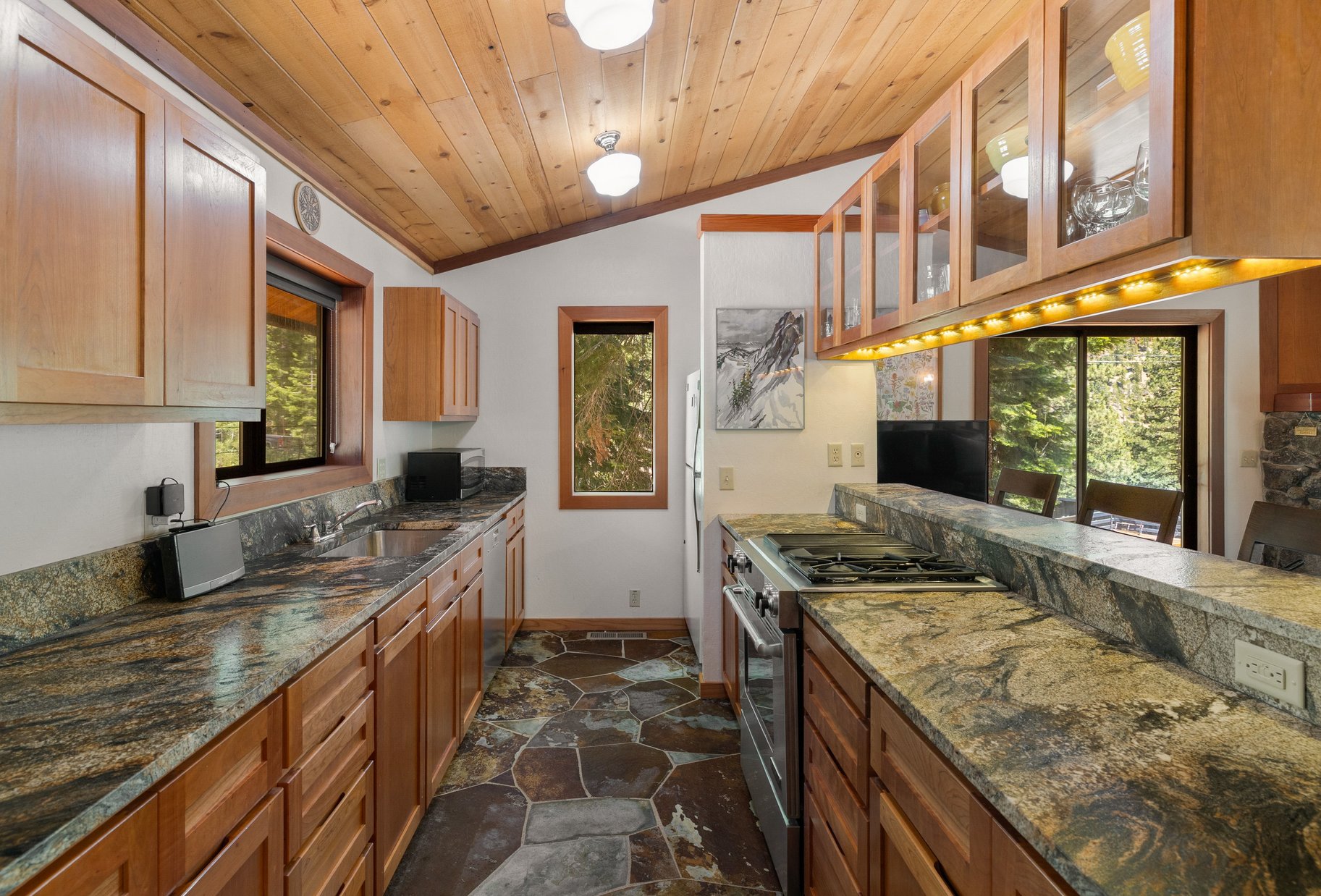  Cozy Olympic Valley Ski Cabin Near Palisades Tahoe - 物件實景