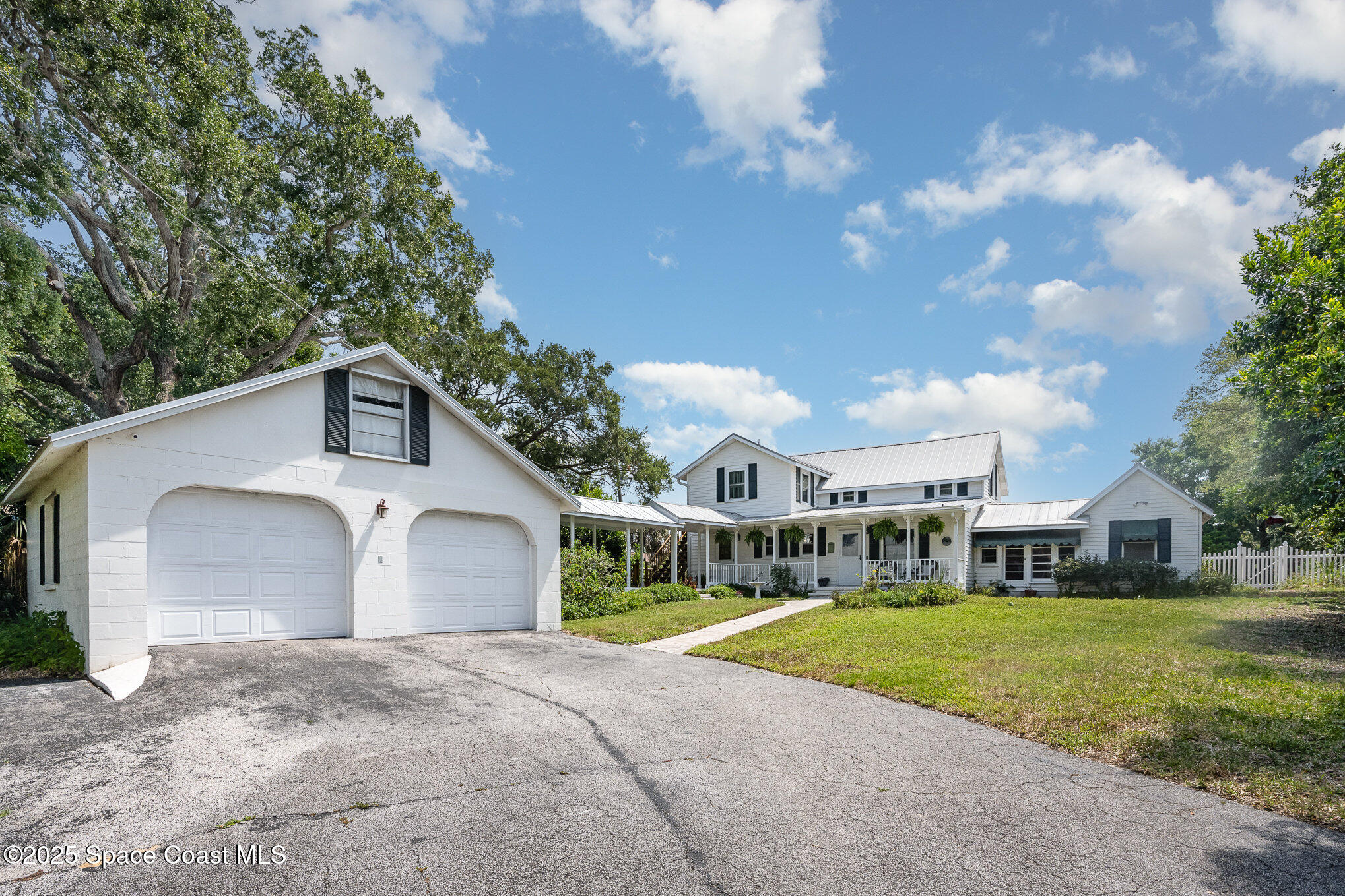 Merritt Island, Florida, 32952, United States, 4 Bedrooms Bedrooms, ,3 BathroomsBathrooms,Residential,For Sale,1794344