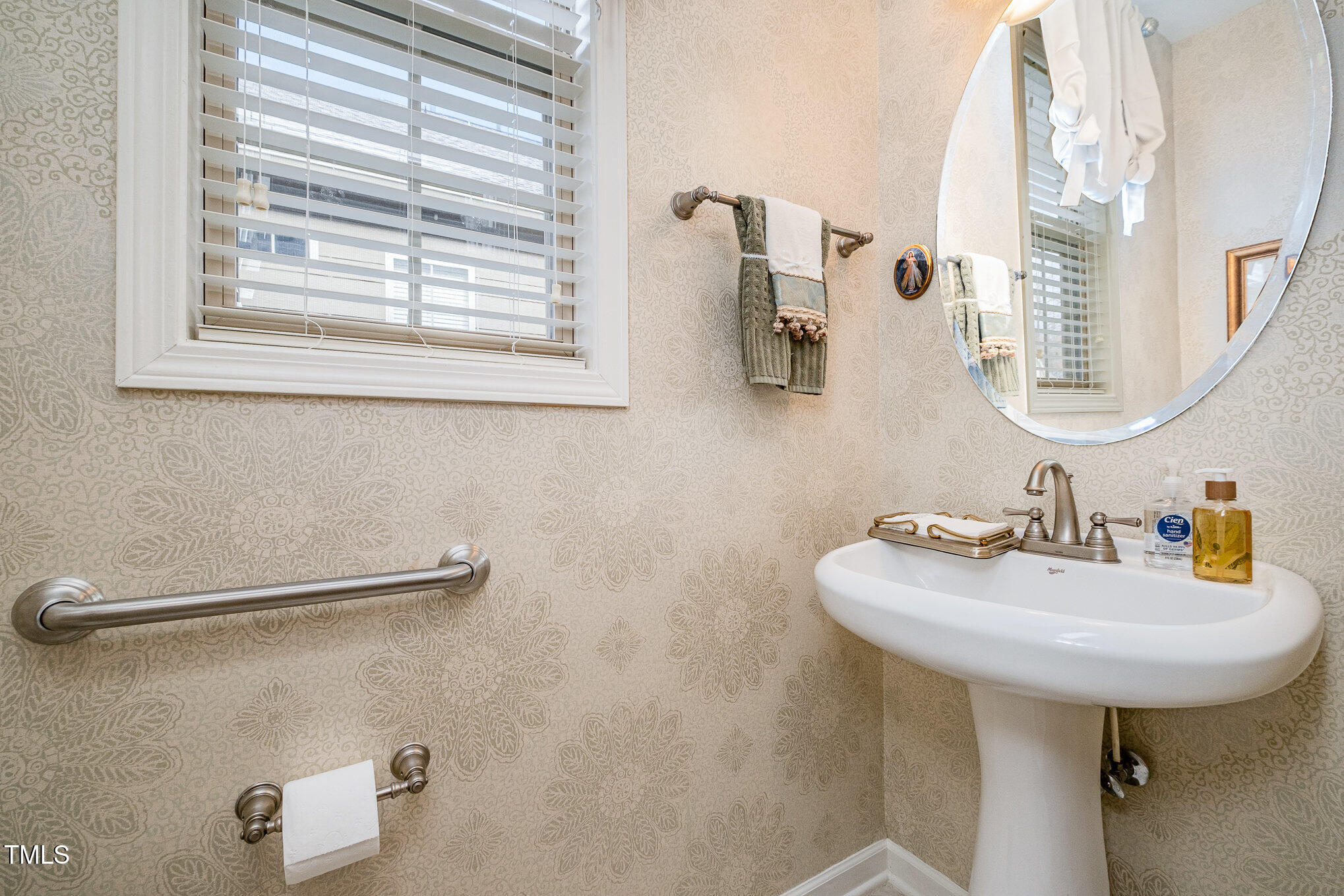 1340 Heritage Hills Way, Raleigh, North Carolina, 27587, United States, 3 Bedrooms Bedrooms, ,3 BathroomsBathrooms,Residential,For Sale,1340 Heritage Hills Way,1668483