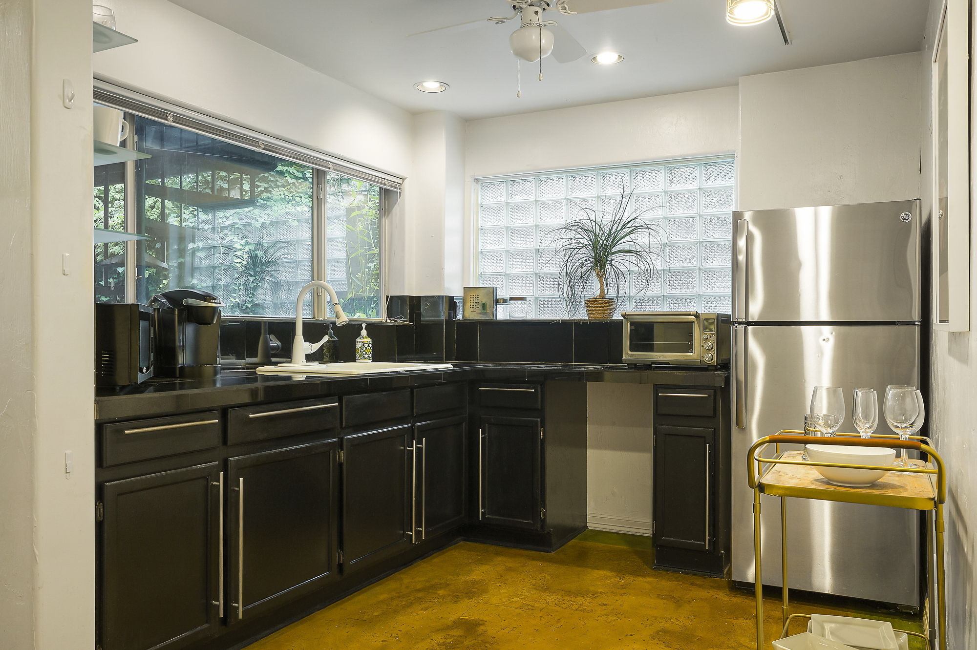  Historic East Austin Compound with Artistic Soul - 物件實景
