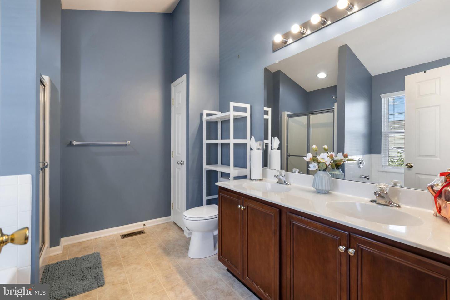 SMYRNA, Delaware, 19977, United States, 4 Bedrooms Bedrooms, ,3 BathroomsBathrooms,Residential,For Sale,1930196