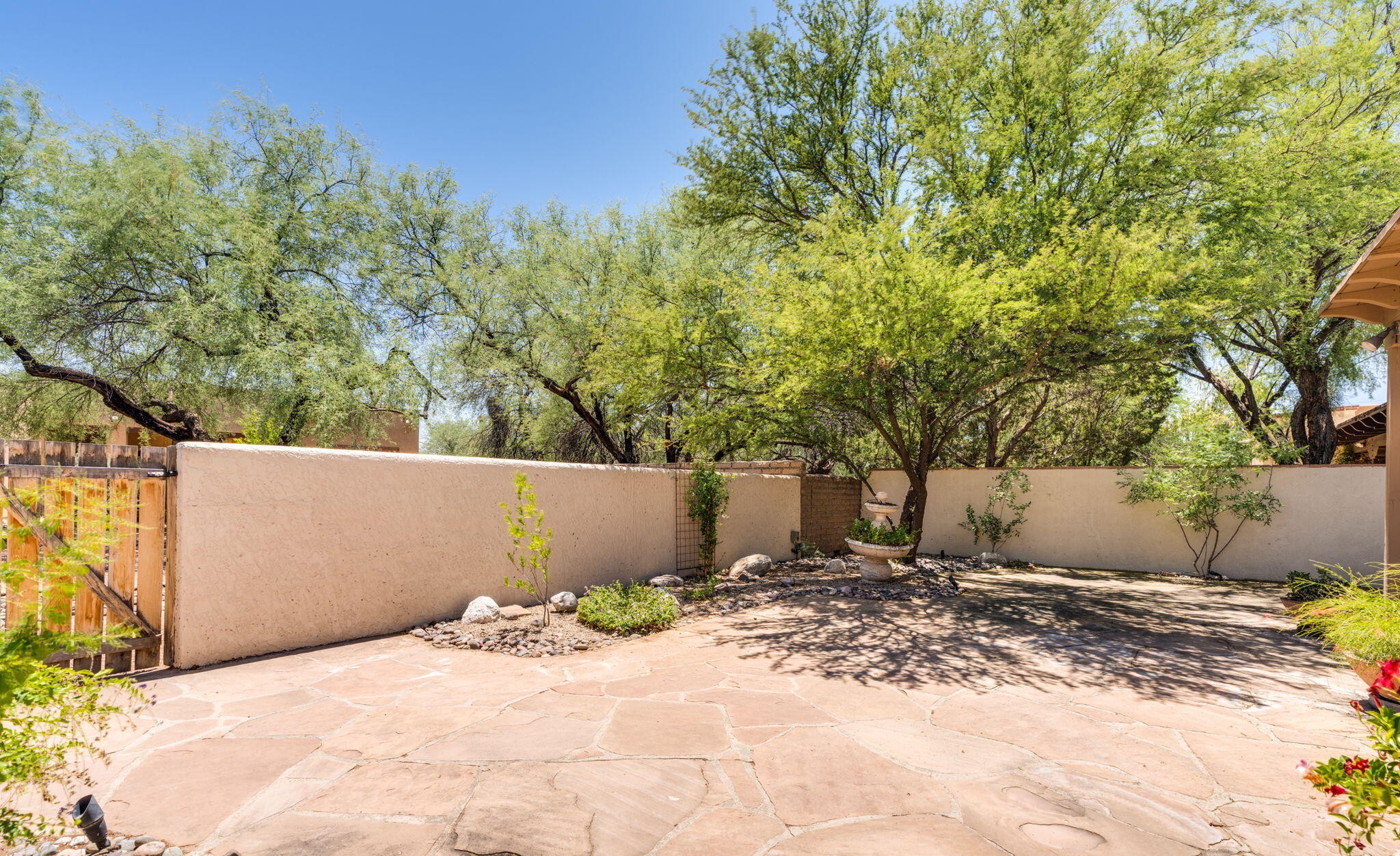  5560 E Miles Circle, Tucson, AZ 85712 - 物件實景