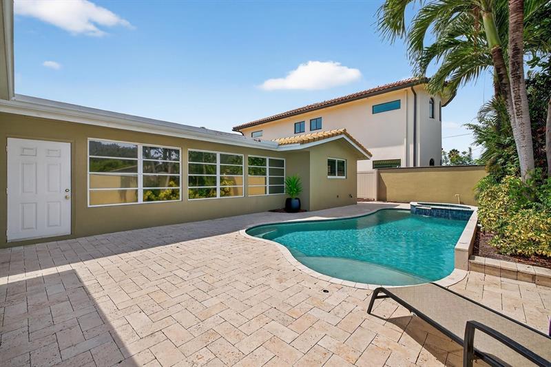 Fort Lauderdale, Florida, 33308, United States, 4 Bedrooms Bedrooms, ,3 BathroomsBathrooms,Residential,For Sale,1912260