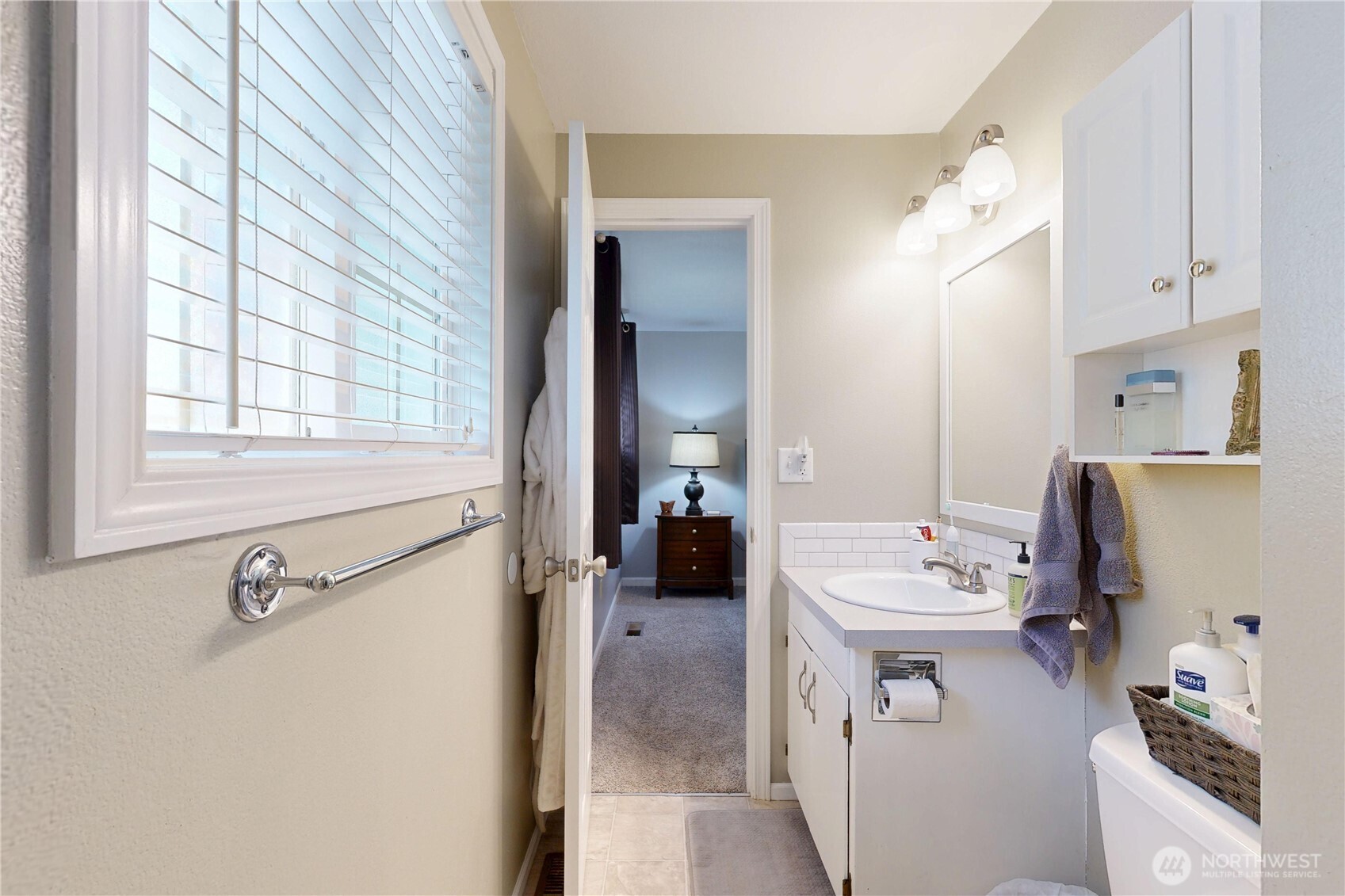 Walla Walla, Washington, 99362, United States, 4 Bedrooms Bedrooms, ,3 BathroomsBathrooms,Residential,For Sale,1918786