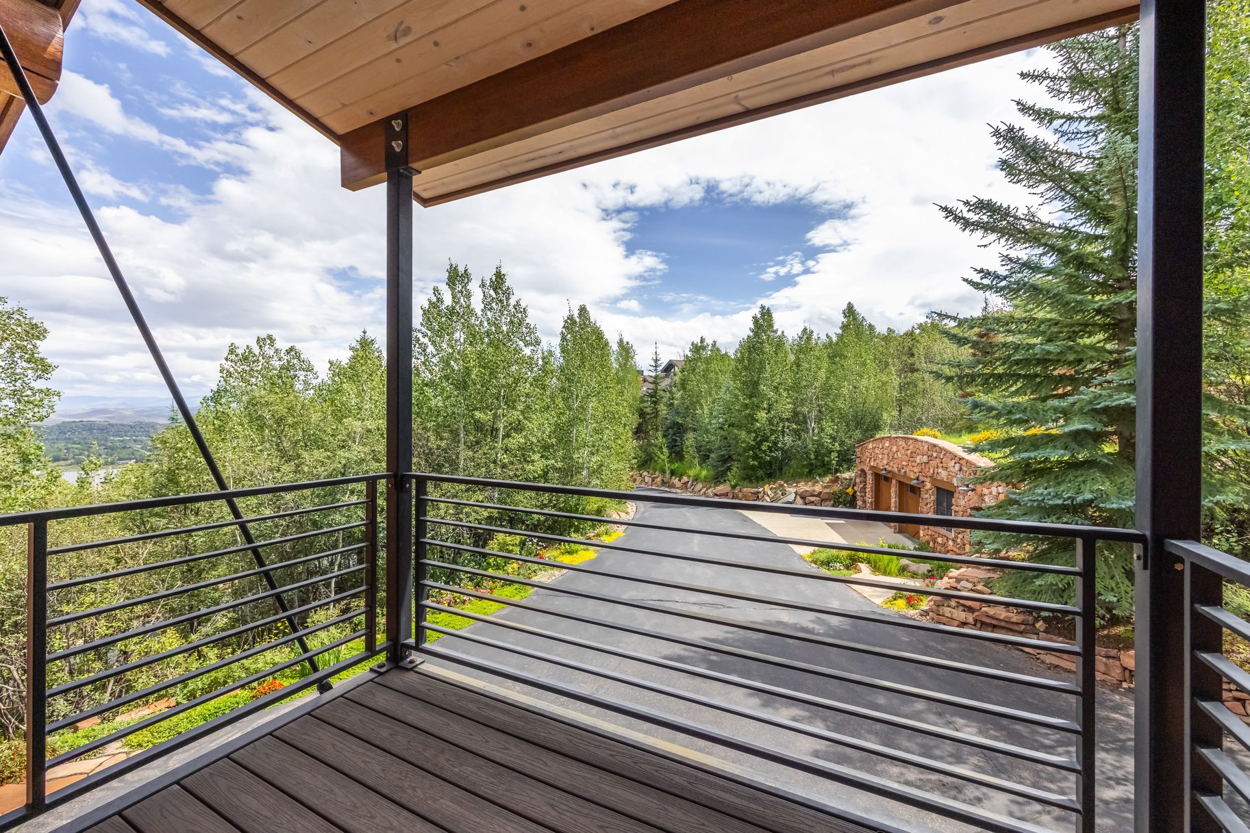  33 ACRE SOULFUL PARK CITY ESTATE WITH GRAND HOME AND GUEST HOUSE - 物件實景